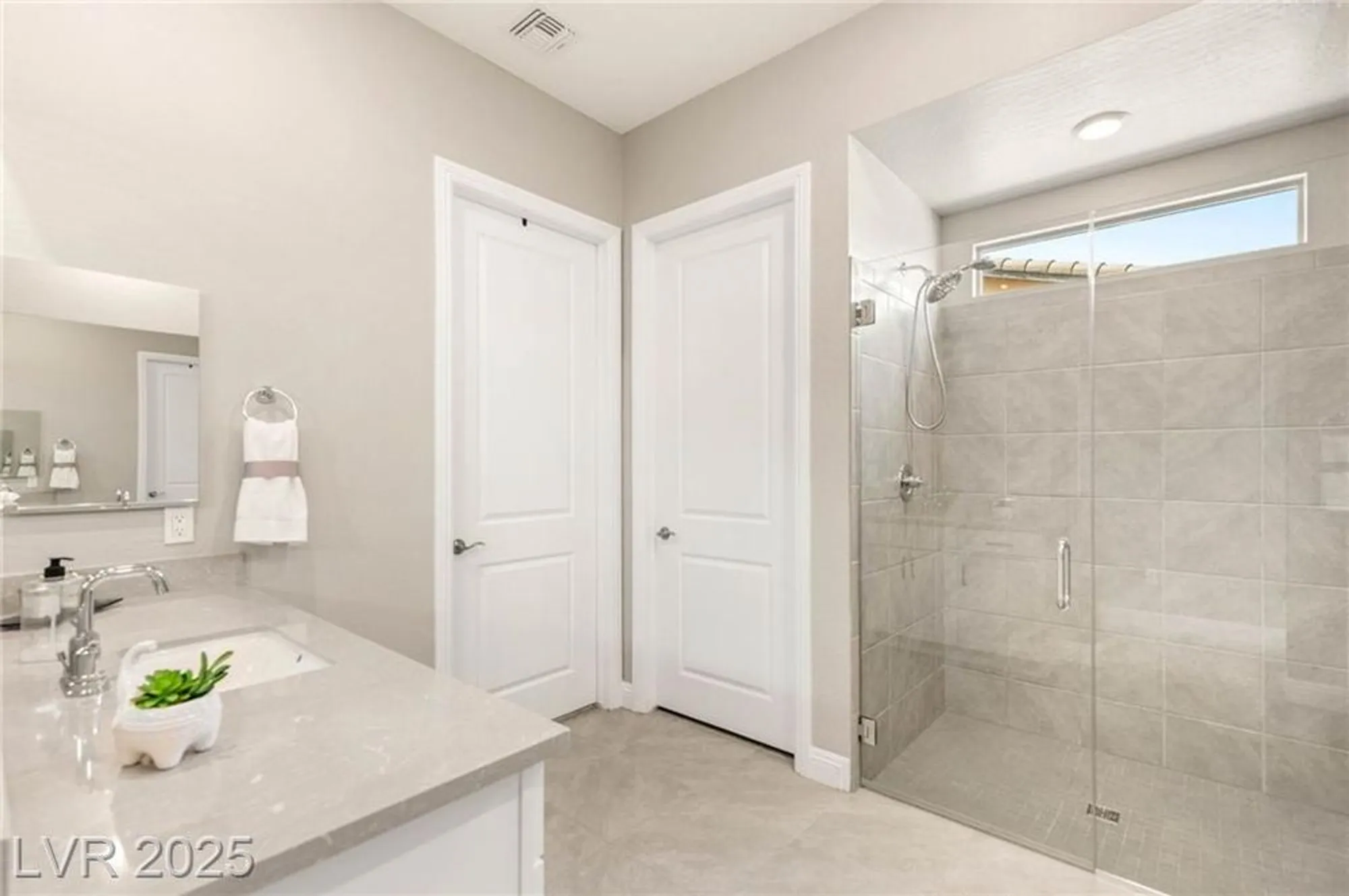 Property Slideshow image 38 of 70 | 160 stone mesa ct, Henderson, NV, 89011
