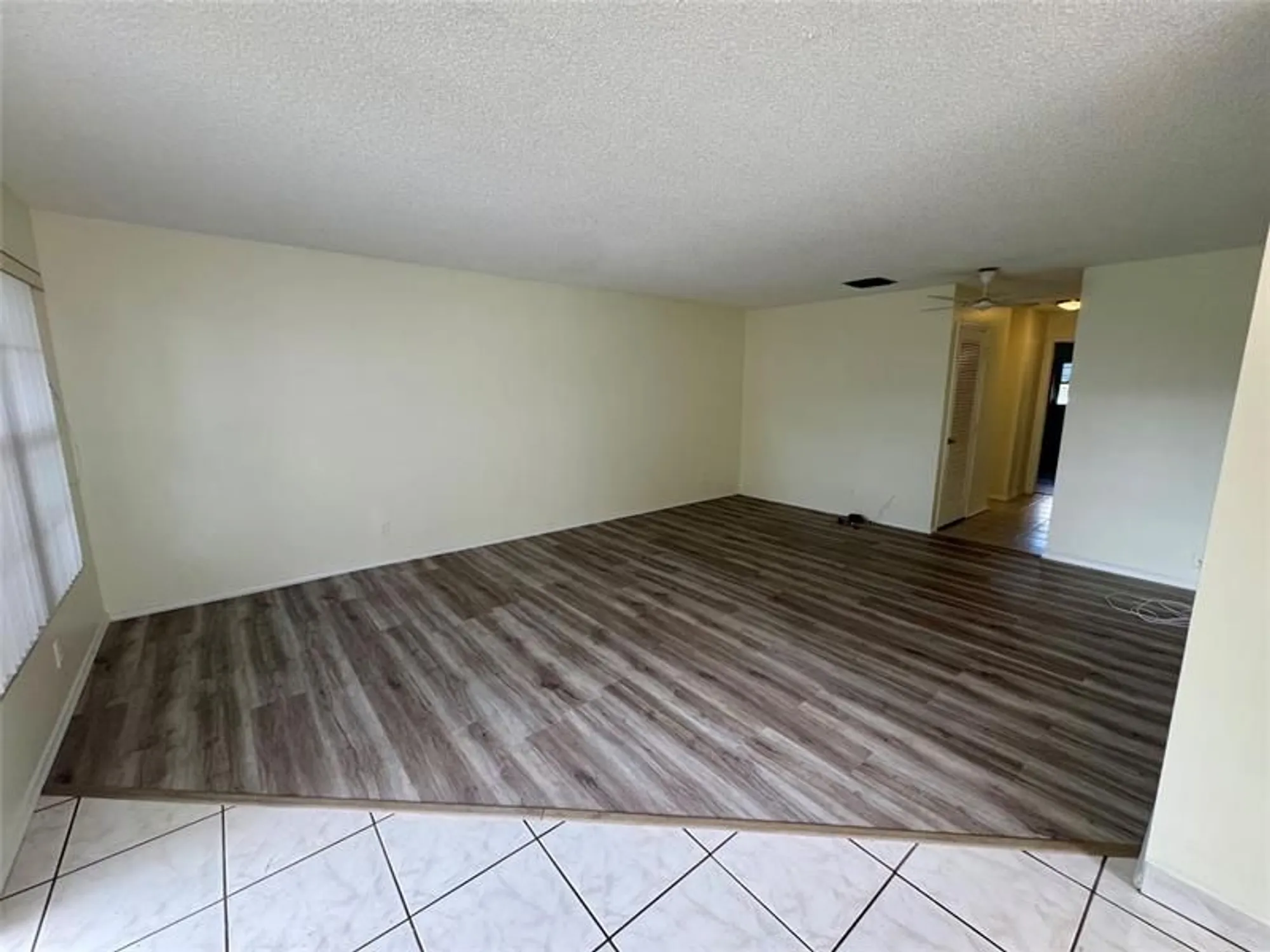 Property Slideshow image 7 of 25 | 1152 nw 83rd ave d66, Plantation, FL, 33322