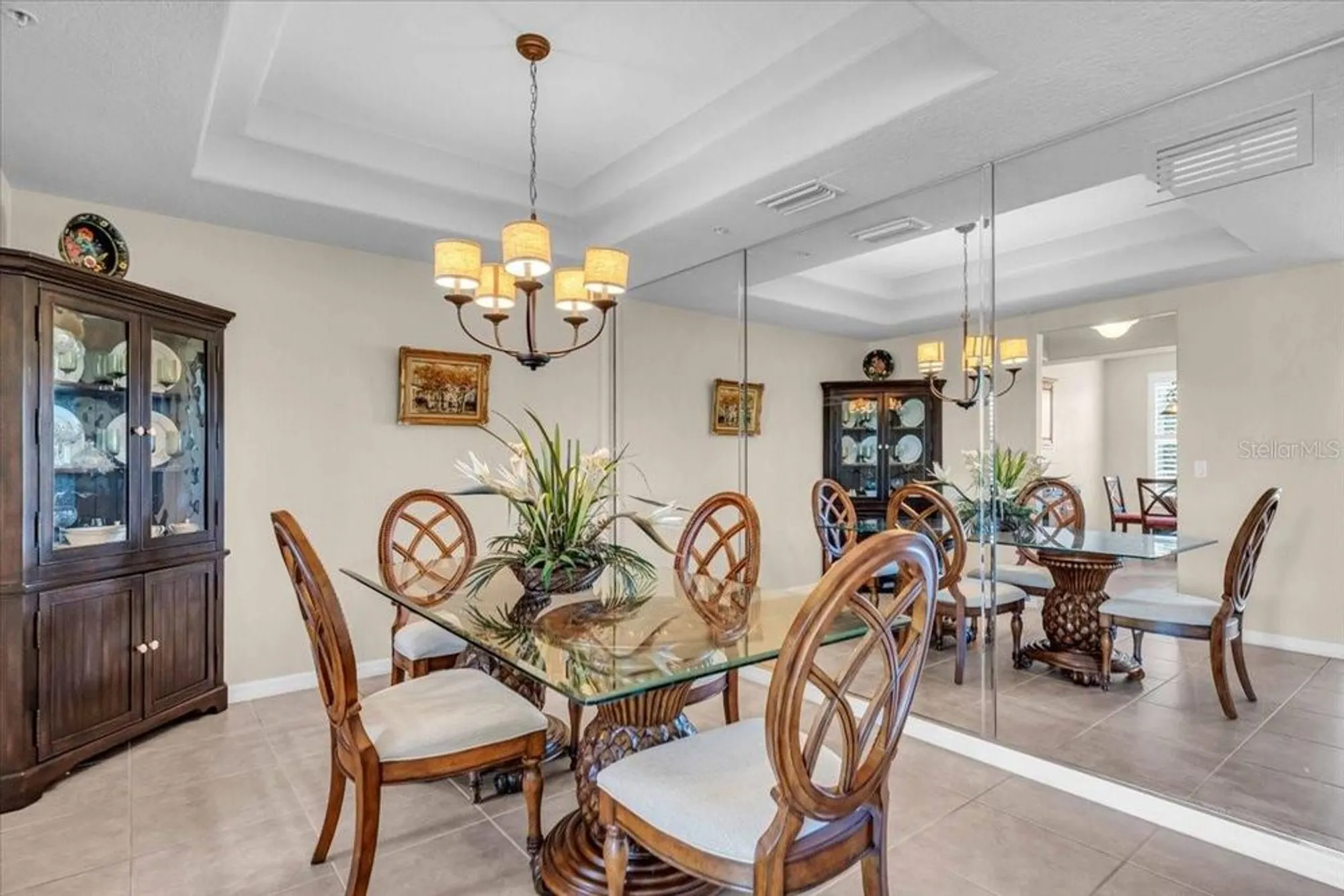 Property Slideshow image 5 of 24 | 1245 burgos dr 304, Sarasota, FL, 34238