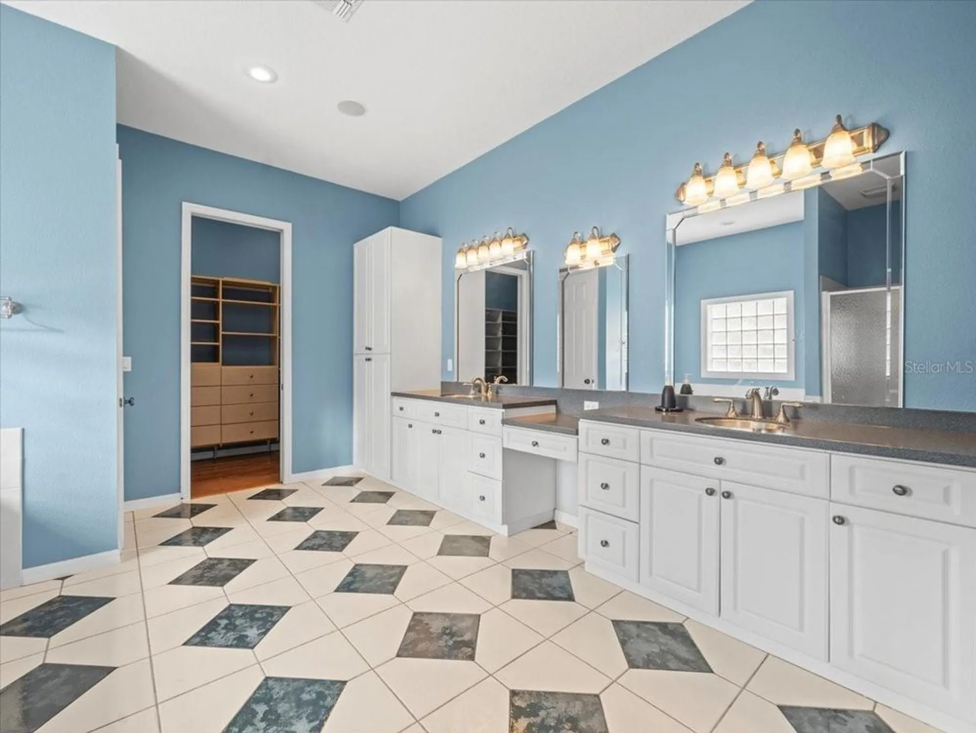 Property Slideshow image 34 of 58 | 8698 mississippi run, Weeki Wachee, FL, 34613