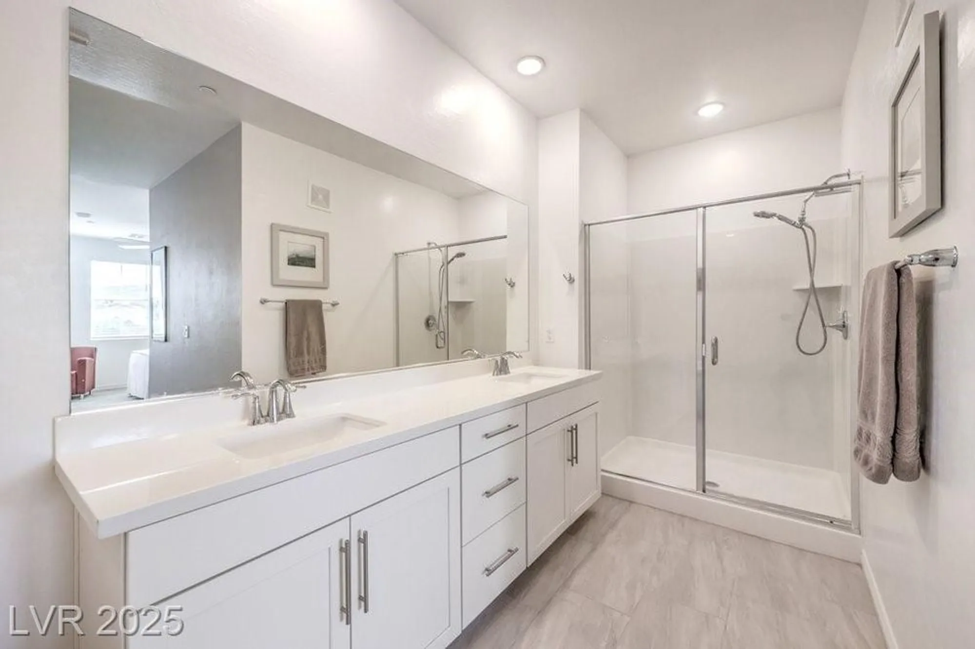 Property Slideshow image 43 of 70 | 2555 hampton rd 10303, Henderson, NV, 89052