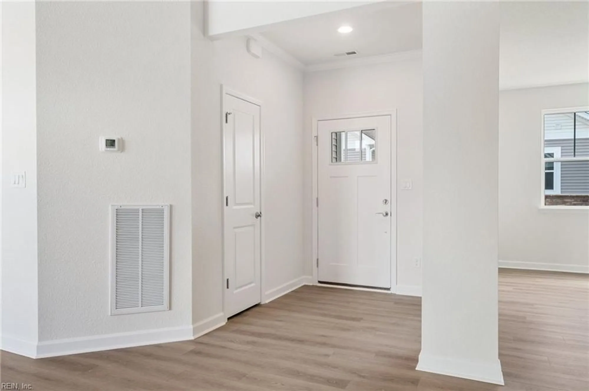 Property Slideshow image 7 of 45 | 1101 capella ln c, Suffolk, VA, 23434
