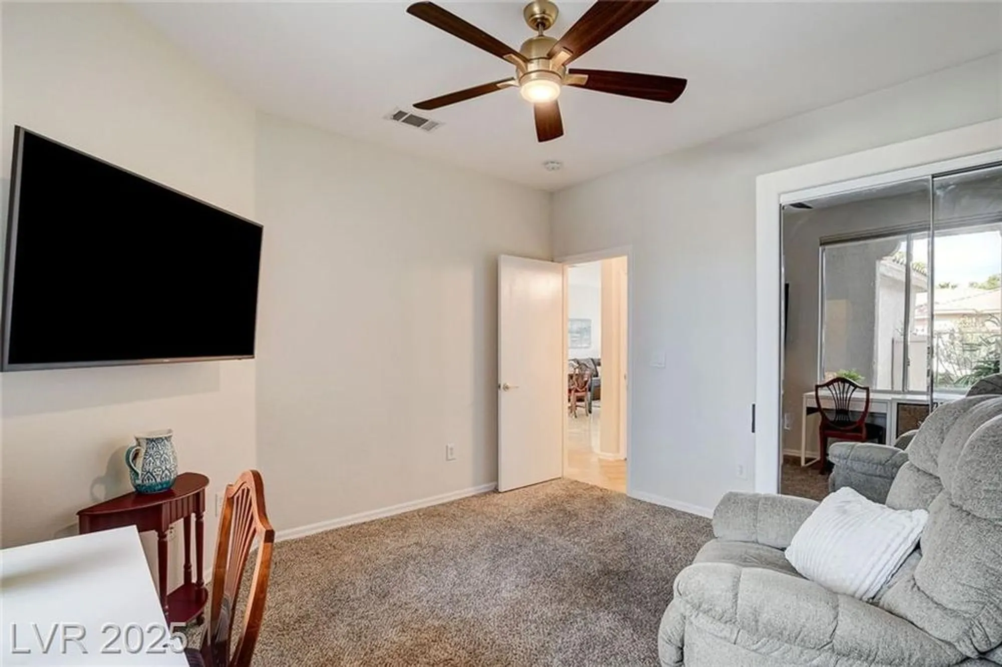 Property Slideshow image 25 of 41 | 10481 premia pl, Las Vegas, NV, 89135