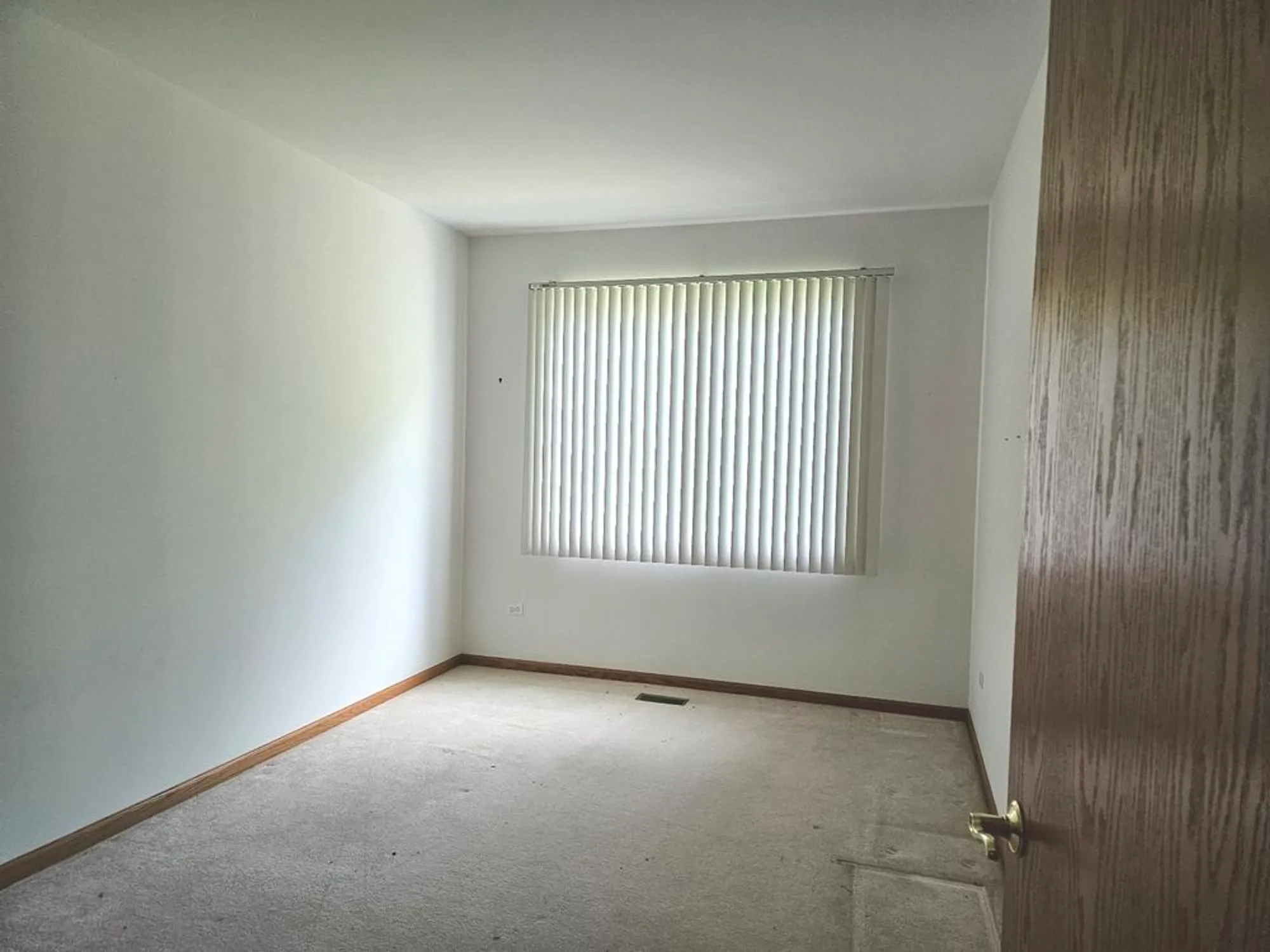 Property Slideshow image 7 of 10 | 20944 w blossom ln, Plainfield, IL, 60544