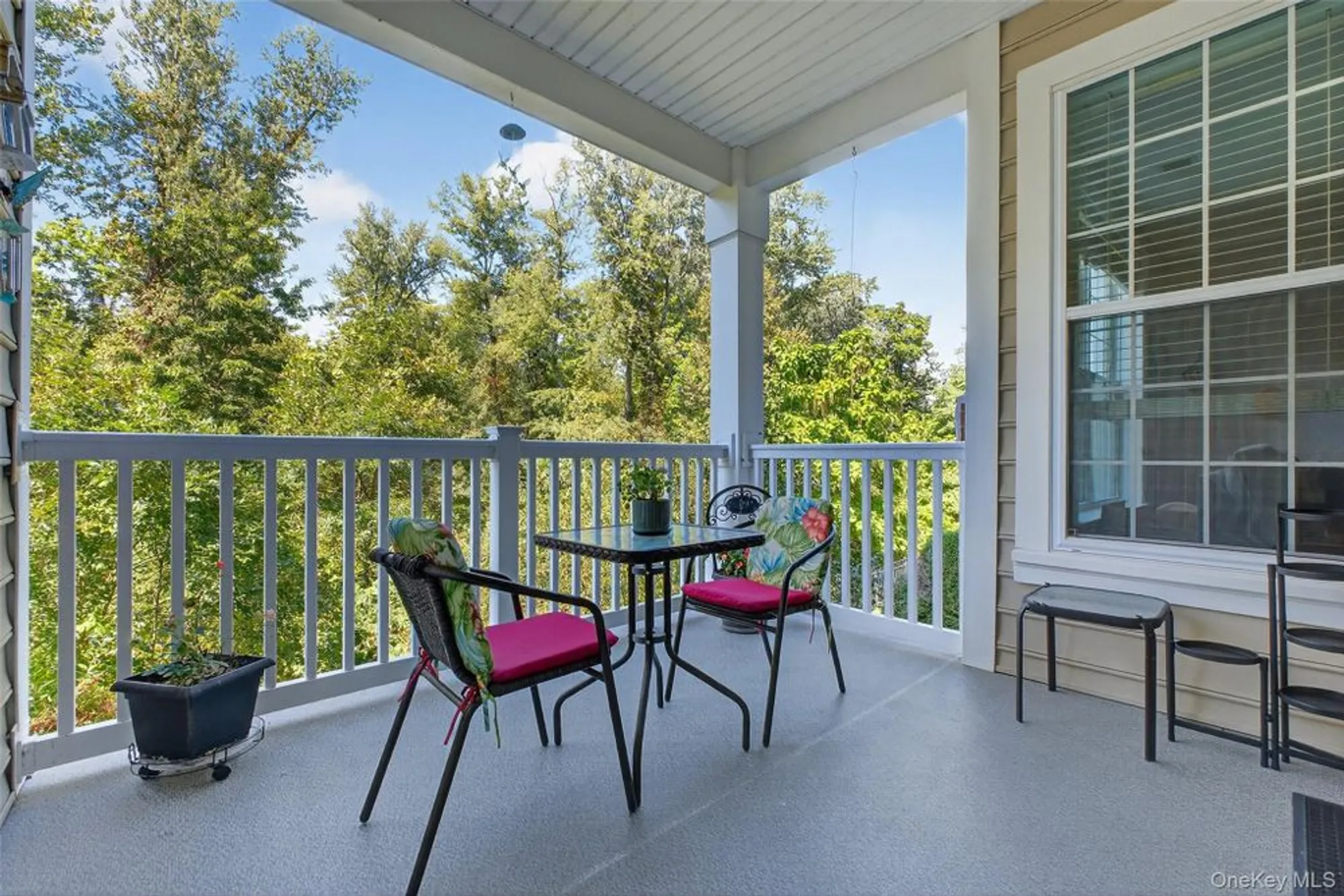 Property Slideshow image 28 of 43 | 423 regency dr, Fishkill, NY, 12524