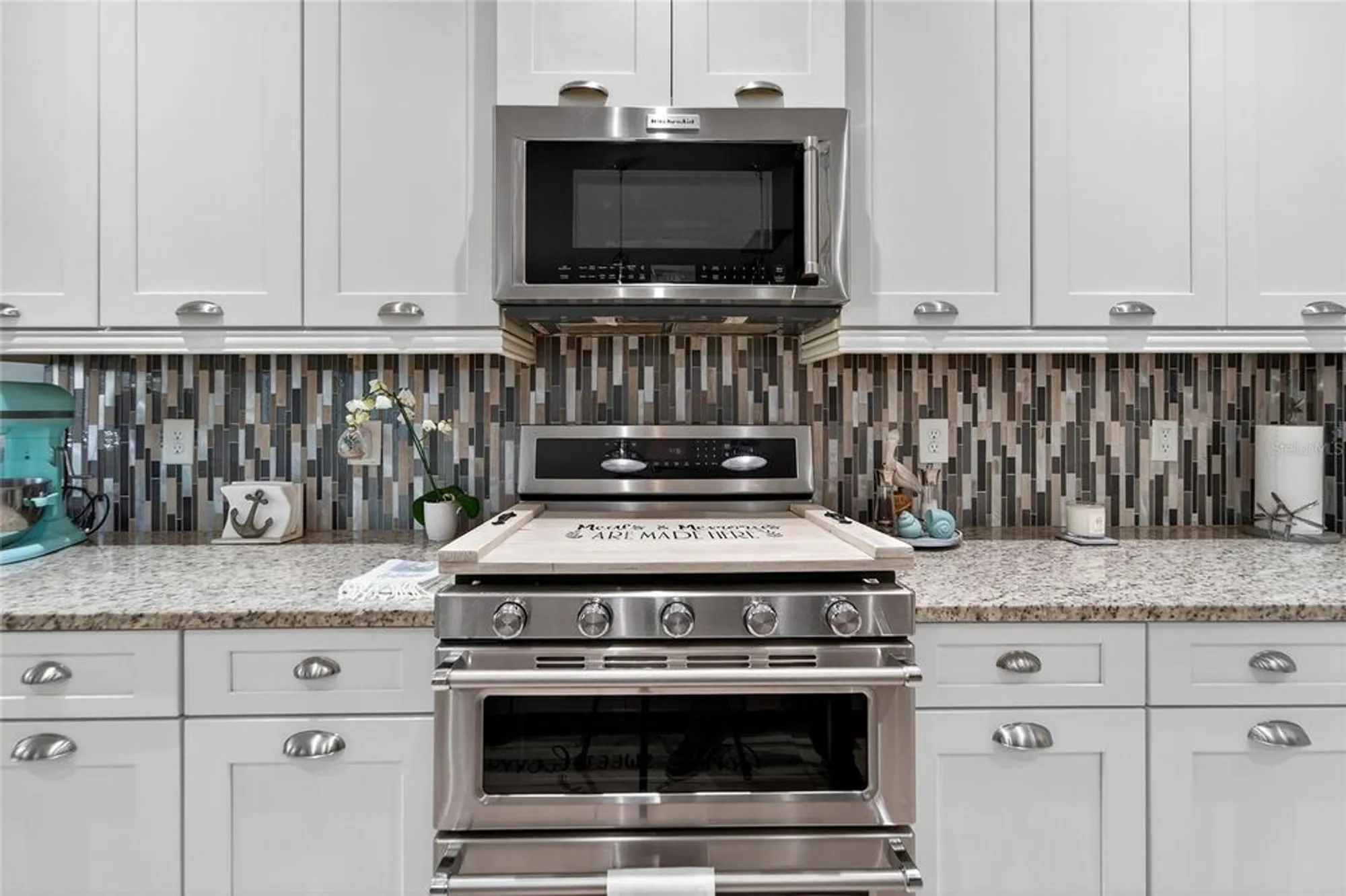 Property Slideshow image 24 of 82 | 5227 admiral pointe dr, Apollo Beach, FL, 33572