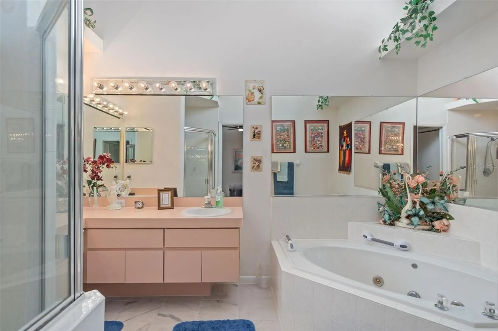 Property Slideshow image 19 of 46 | 9288 new orleans dr, Weeki Wachee, FL, 34613