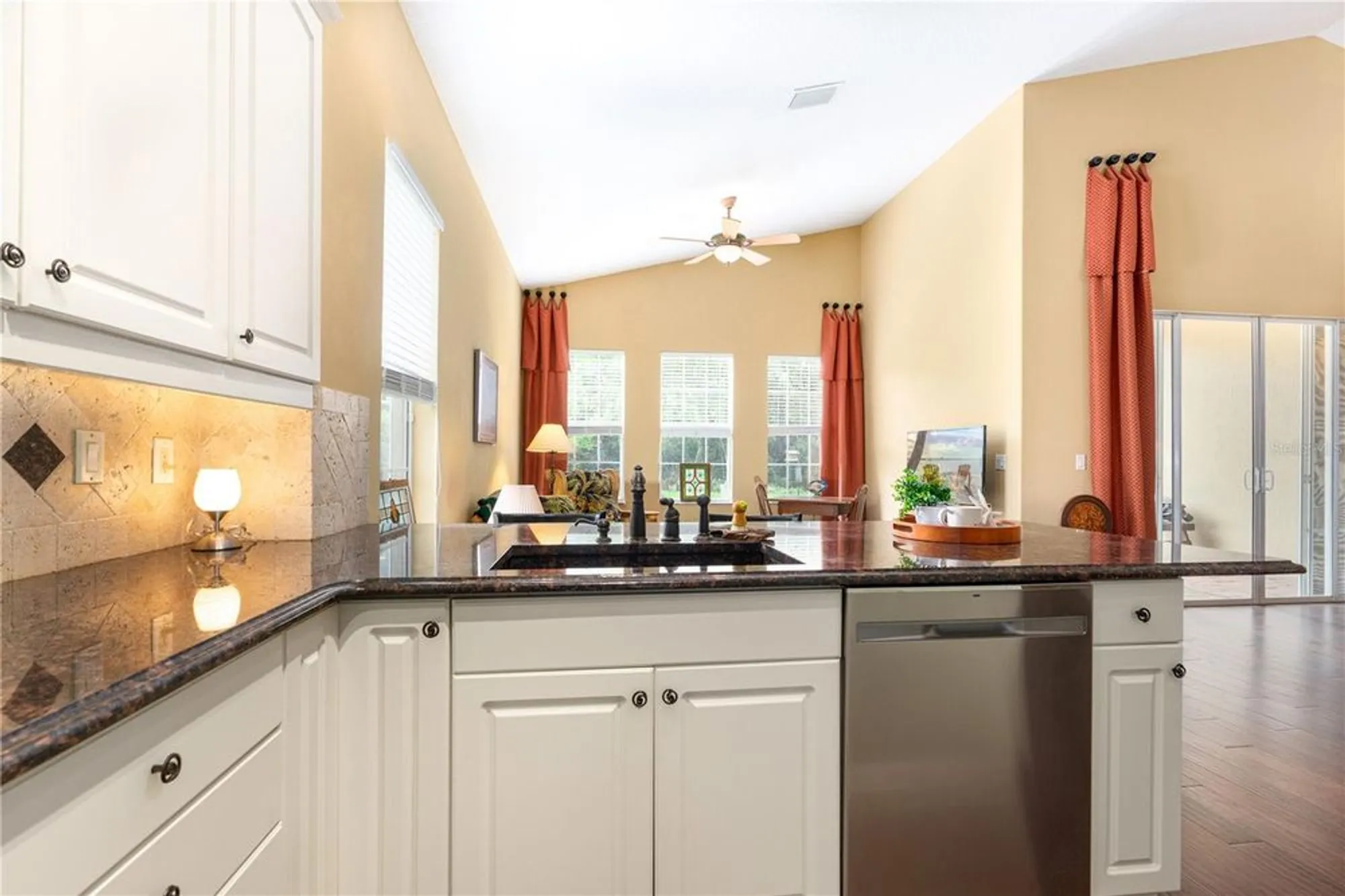 Property Slideshow image 14 of 43 | 3065 monaghan dr, Ormond Beach, FL, 32174