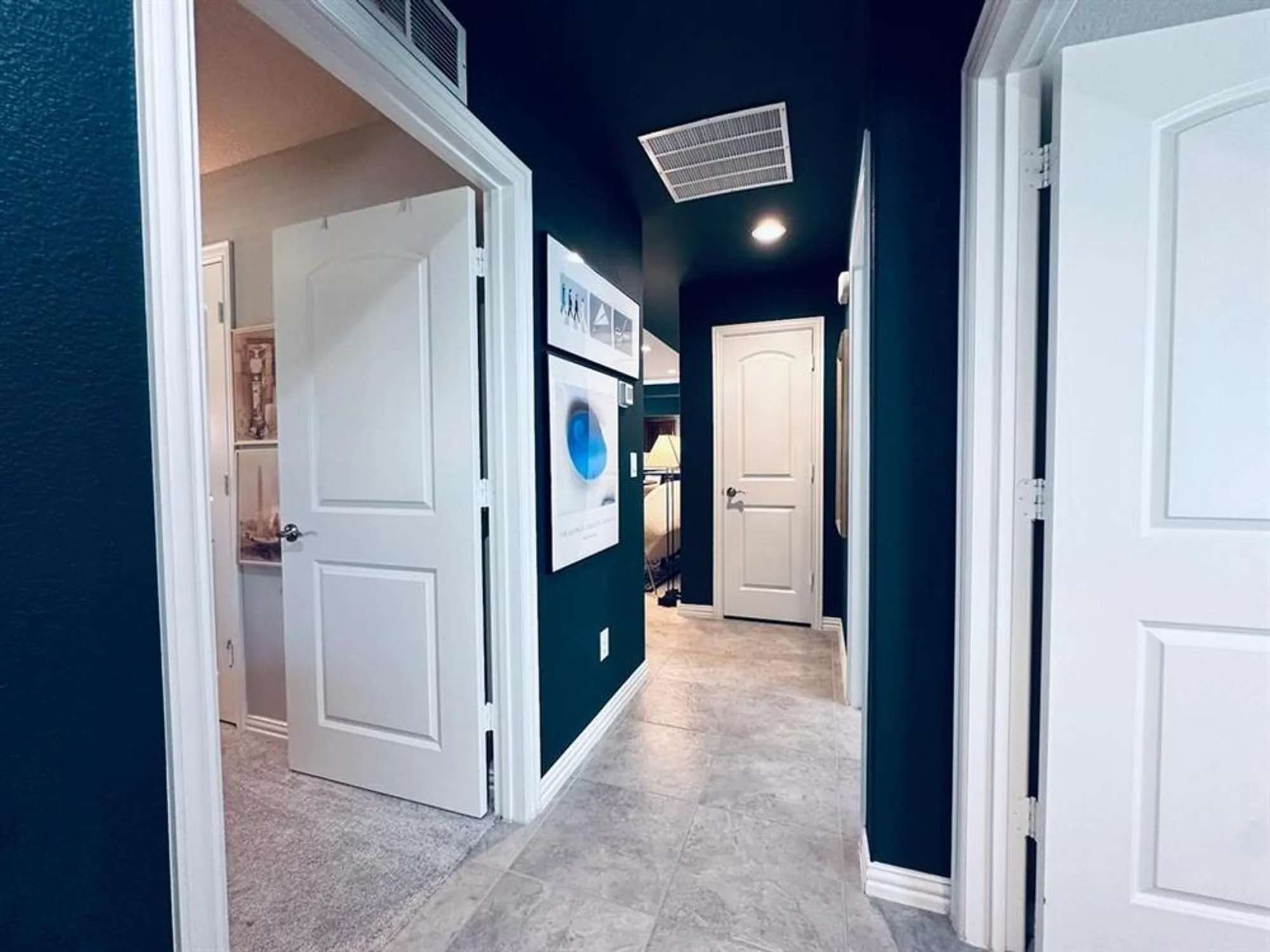 Property Slideshow image 17 of 23 | 1884 marsh point dr, Frisco, TX, 75036