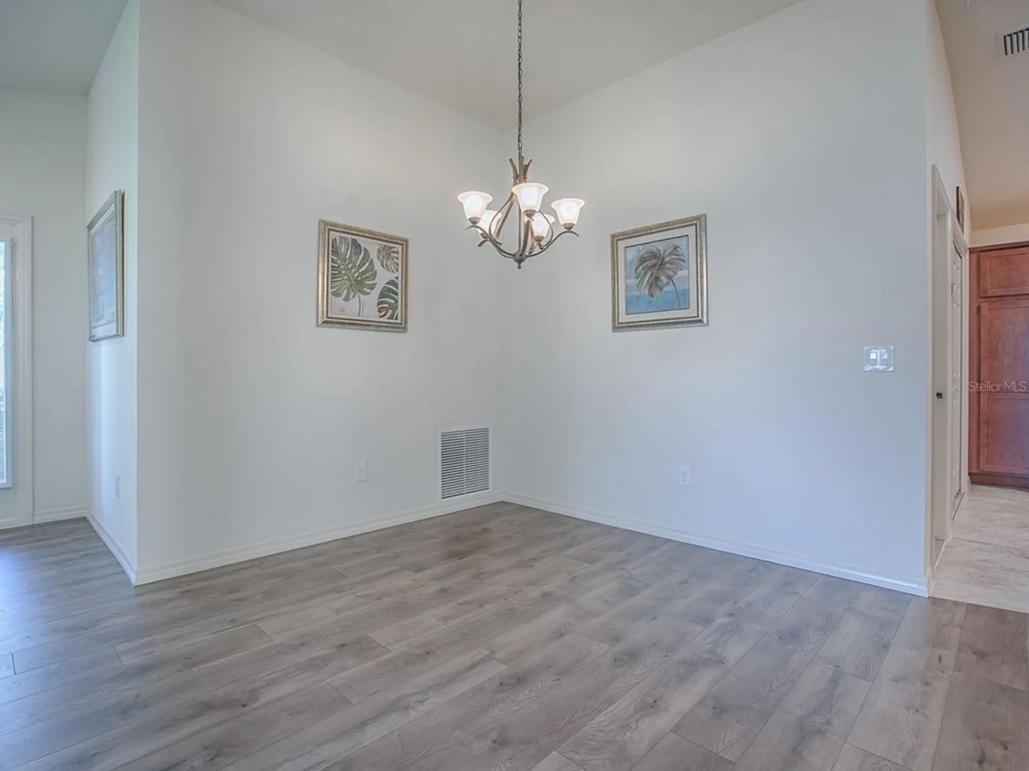 Property Slideshow image 6 of 31 | 1222 dustin dr, The Villages, FL, 32159