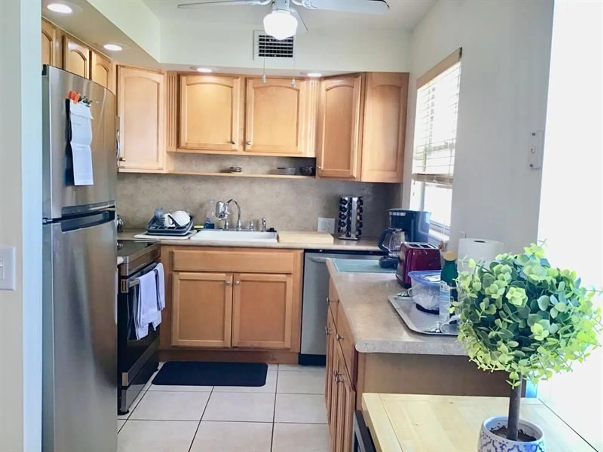 Property Slideshow image 1 of 30 | 438 mansfield k # 438, Boca Raton, FL, 33434