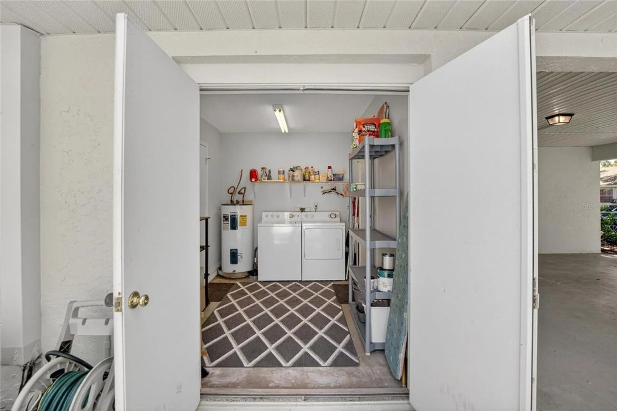 Property Slideshow image 38 of 84 | 1015 harefield cir # 1015, Sun City Center, FL, 33573