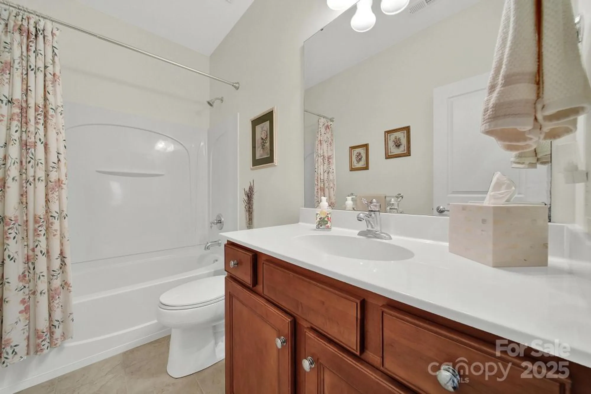 Property Slideshow image 5 of 43 | 10579 bethpage dr, Fort Mill, SC, 29707