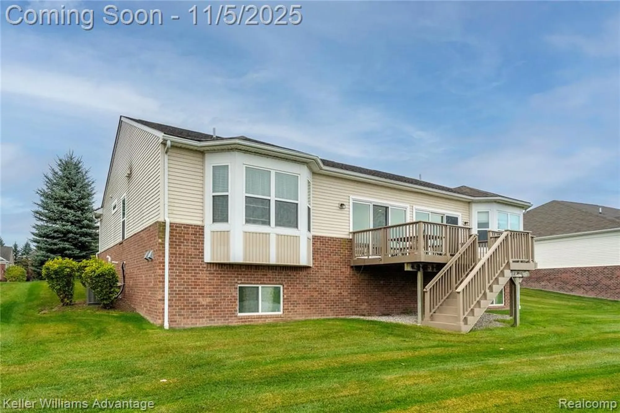 Property Slideshow image 28 of 33 | 6317 prairie dunes dr, Grand Blanc, MI, 48439