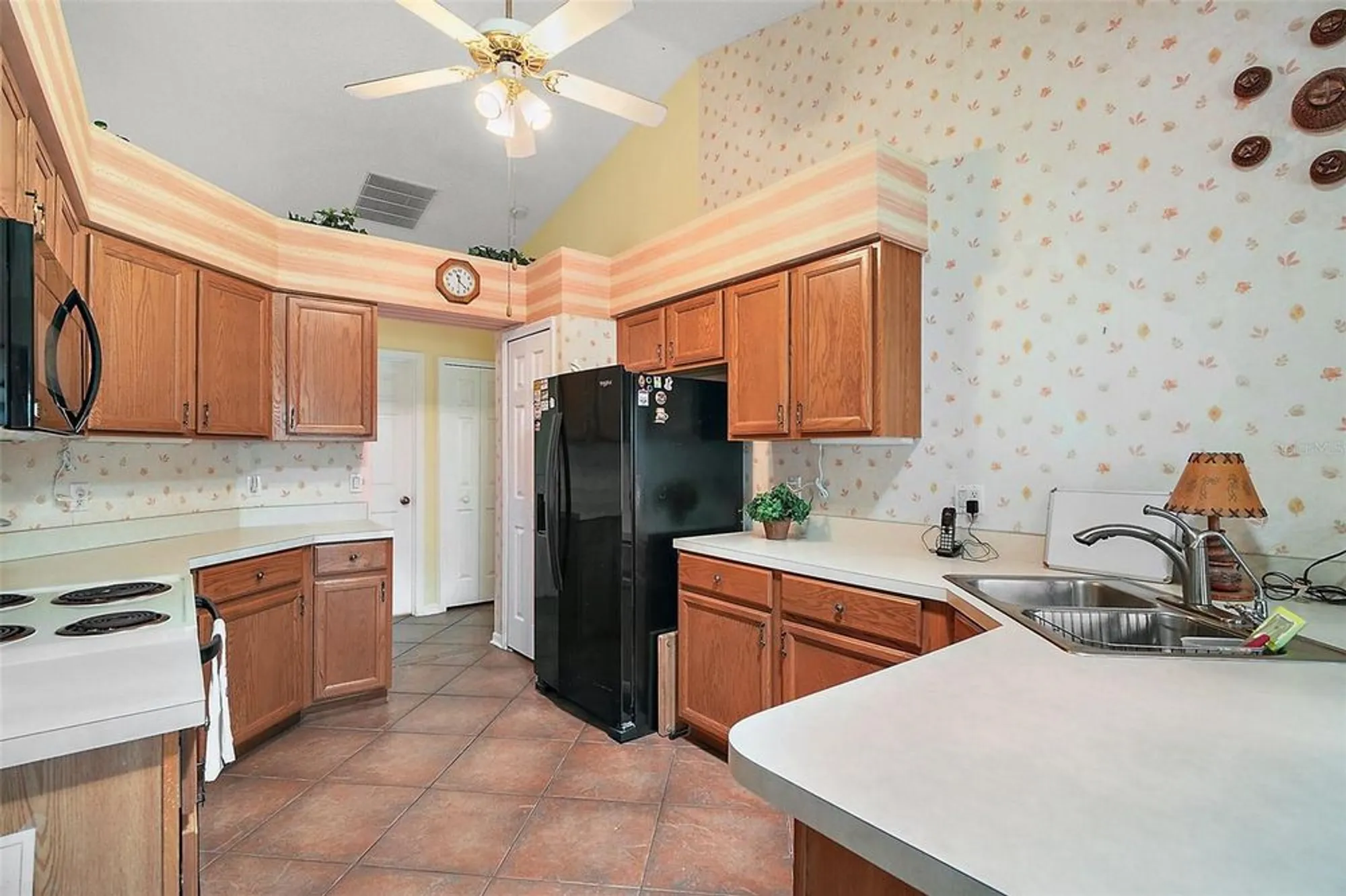 Property Slideshow image 21 of 36 | 25333 river crest dr, Leesburg, FL, 34748