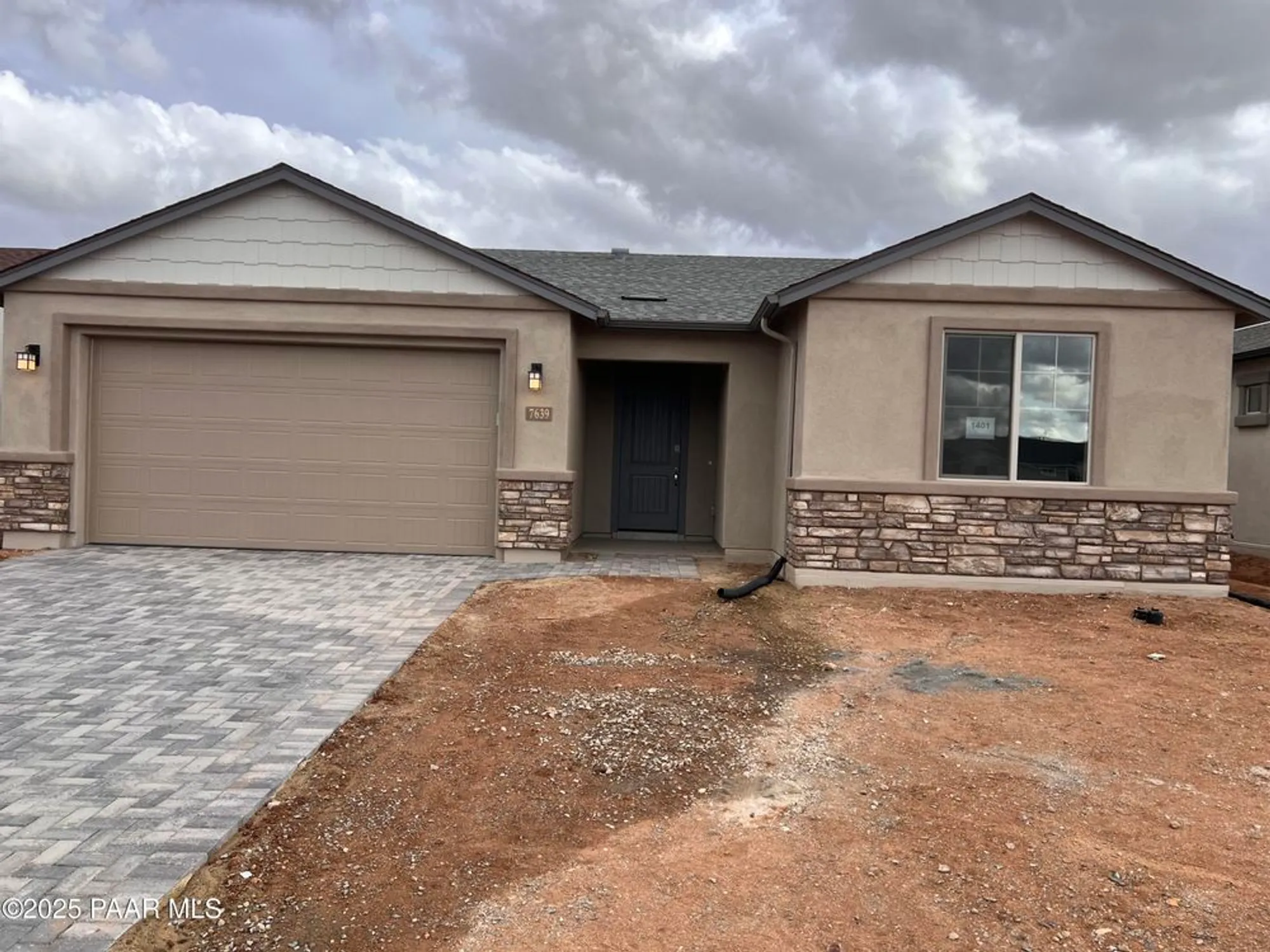 Property Slideshow image 1 of 16 | 7639 e turnberry dr, Prescott Valley, AZ, 86315