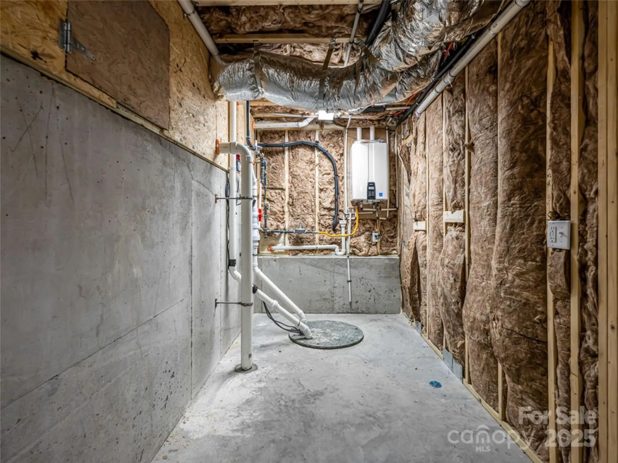 Property Slideshow image 41 of 48 | 281 carriage crest dr, Hendersonville, NC, 28791