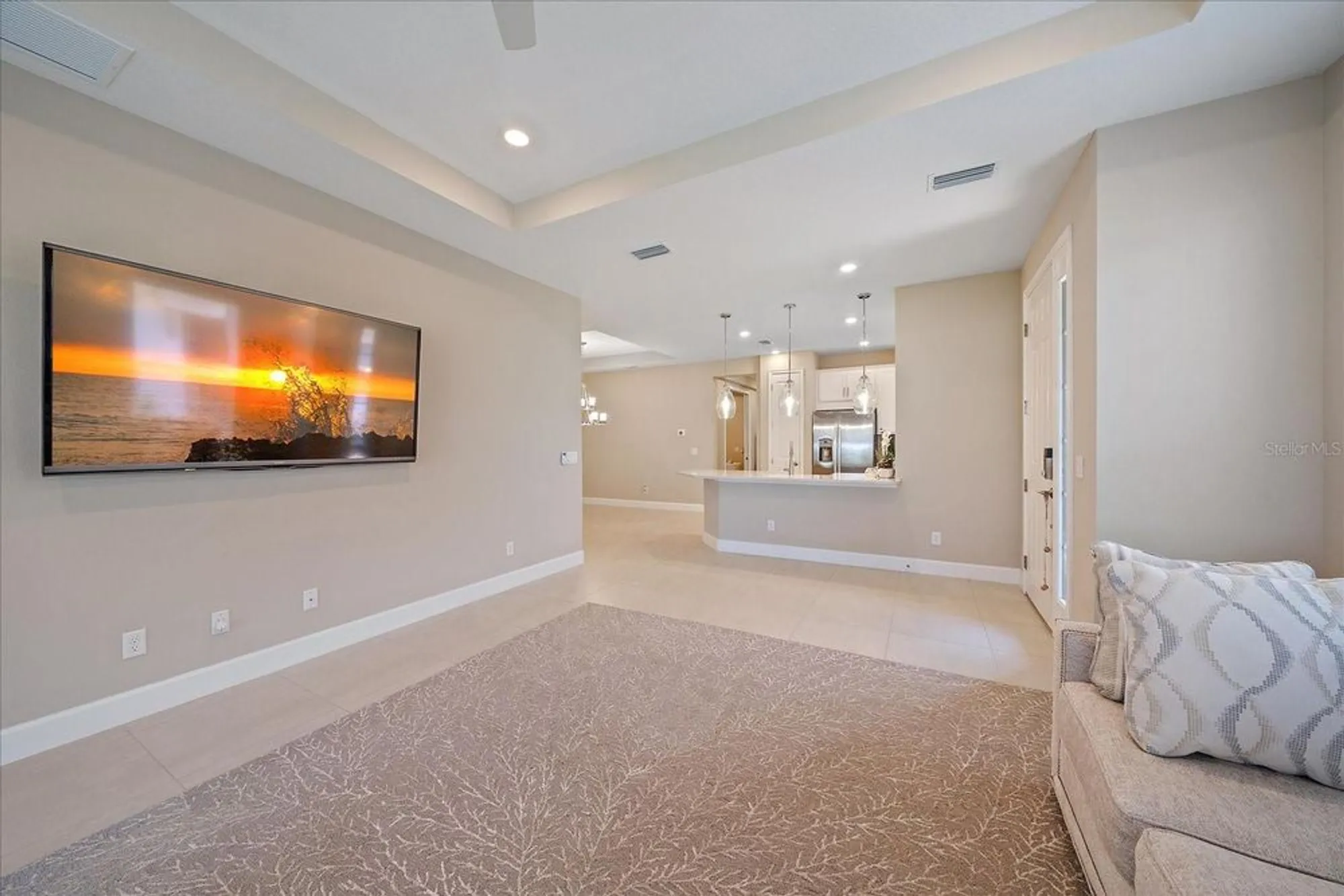 Property Slideshow image 18 of 38 | 6120 plateau ct, Bradenton, FL, 34203