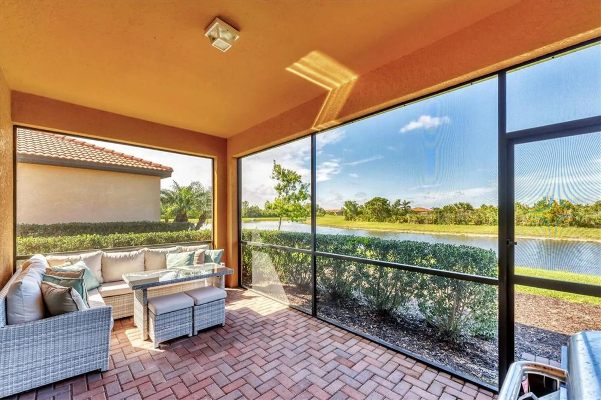 Property Slideshow image 23 of 47 | 10072 cozy grove dr, Venice, FL, 34293