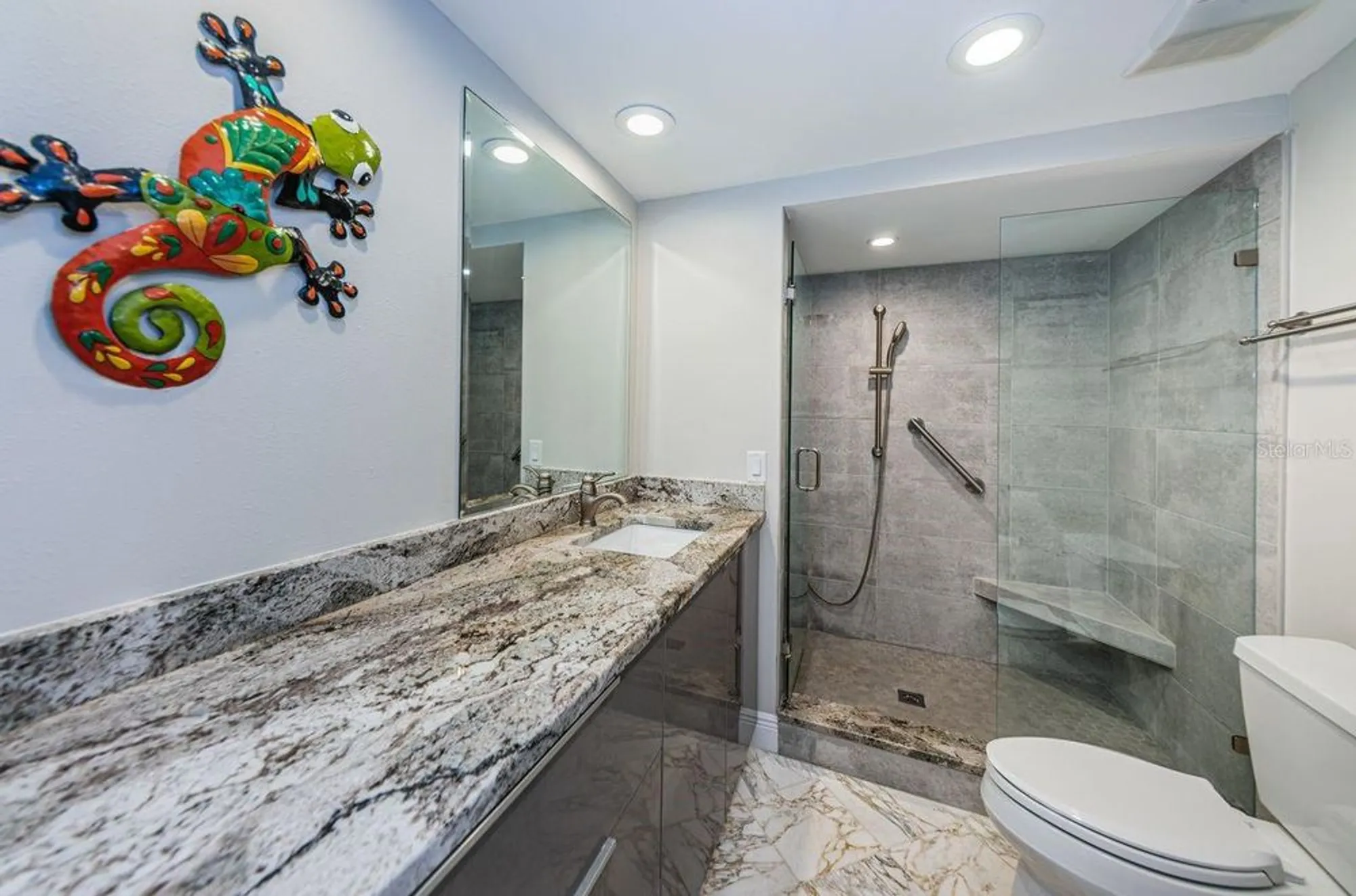 Property Slideshow image 31 of 57 | 634 edgewater dr 644, Dunedin, FL, 34698