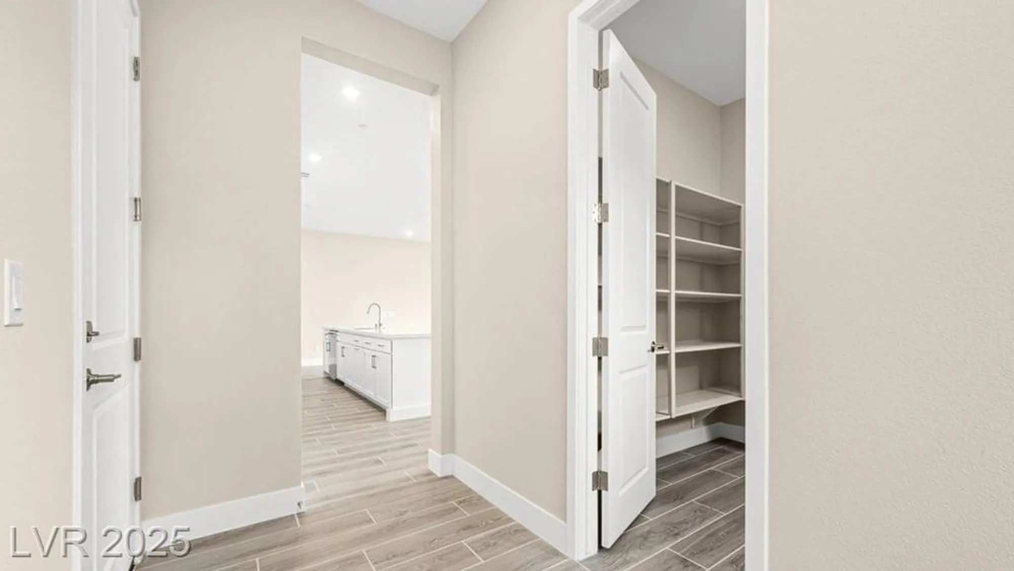 Property Slideshow image 22 of 50 | 243 paraggi bay dr, Henderson, NV, 89011