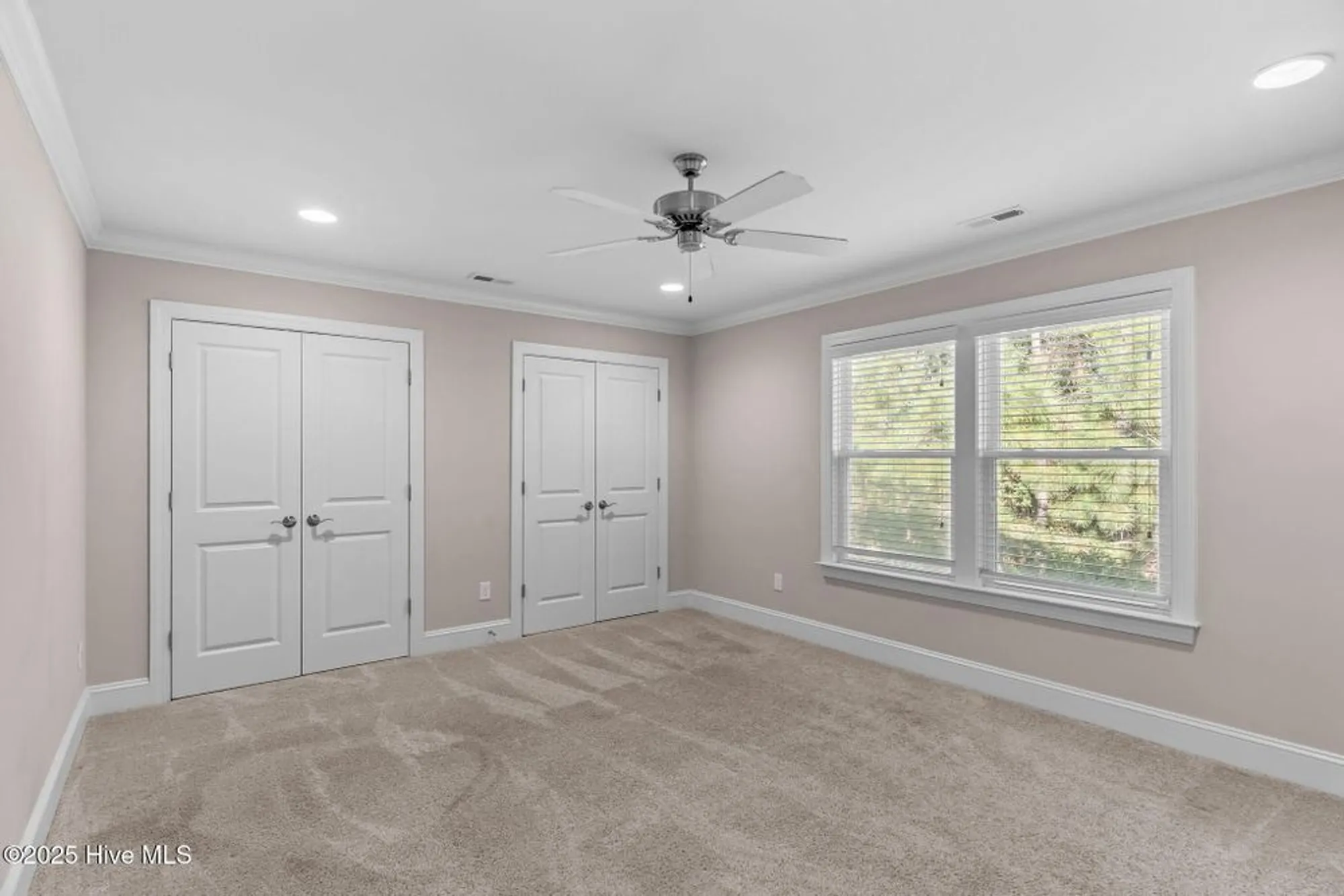 Property Slideshow image 38 of 88 | 6097 shore park dr, Leland, NC, 28451