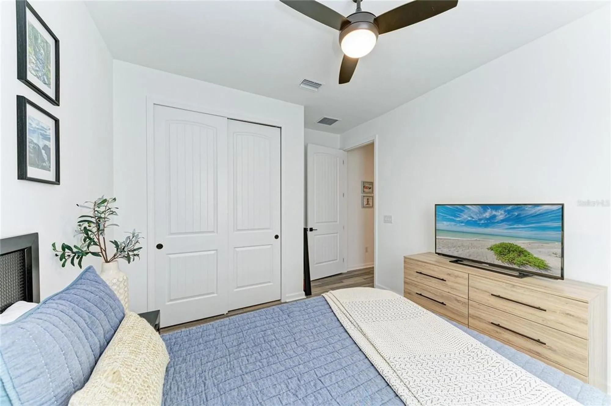 Property Slideshow image 32 of 82 | 25540 royal tern ln, Englewood, FL, 34223