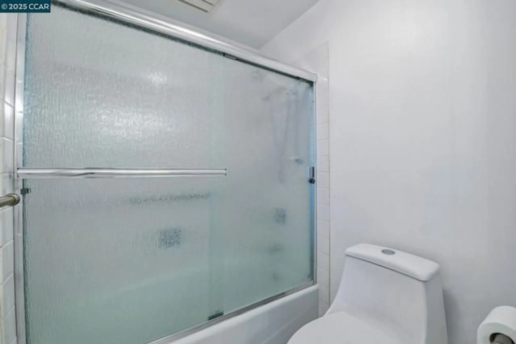 Property Slideshow image 27 of 33 | 1221 avenida sevilla 1b, Walnut Creek, CA, 94595