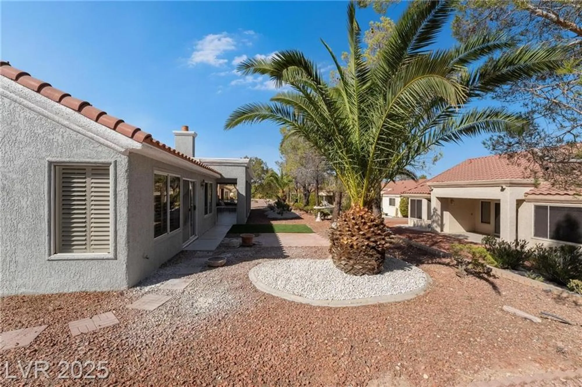 Property Slideshow image 52 of 57 | 2528 sunup dr, Las Vegas, NV, 89134