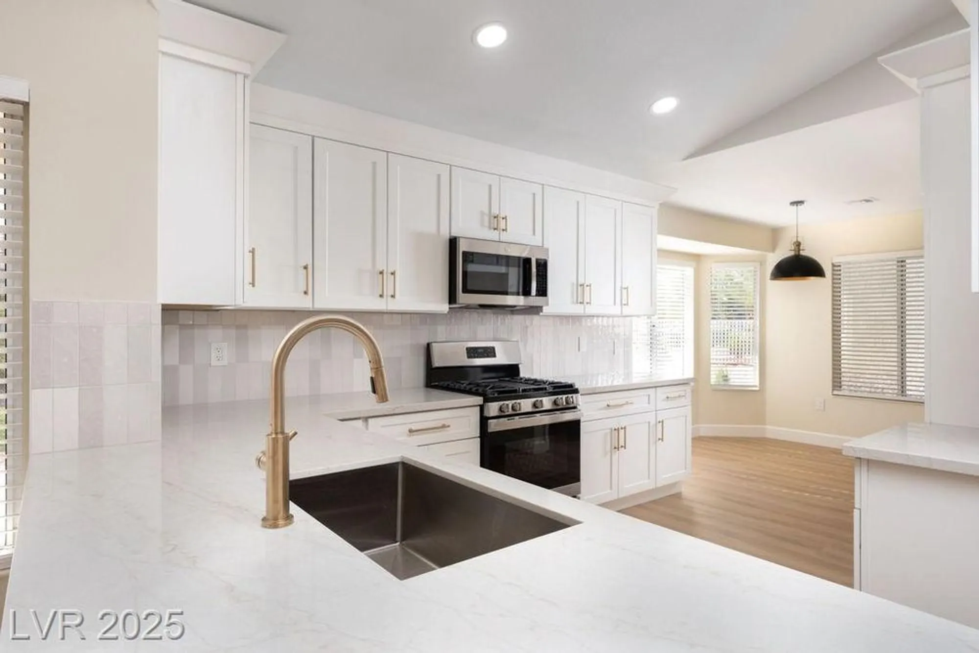 Property Slideshow image 9 of 31 | 8513 festival dr, Las Vegas, NV, 89134