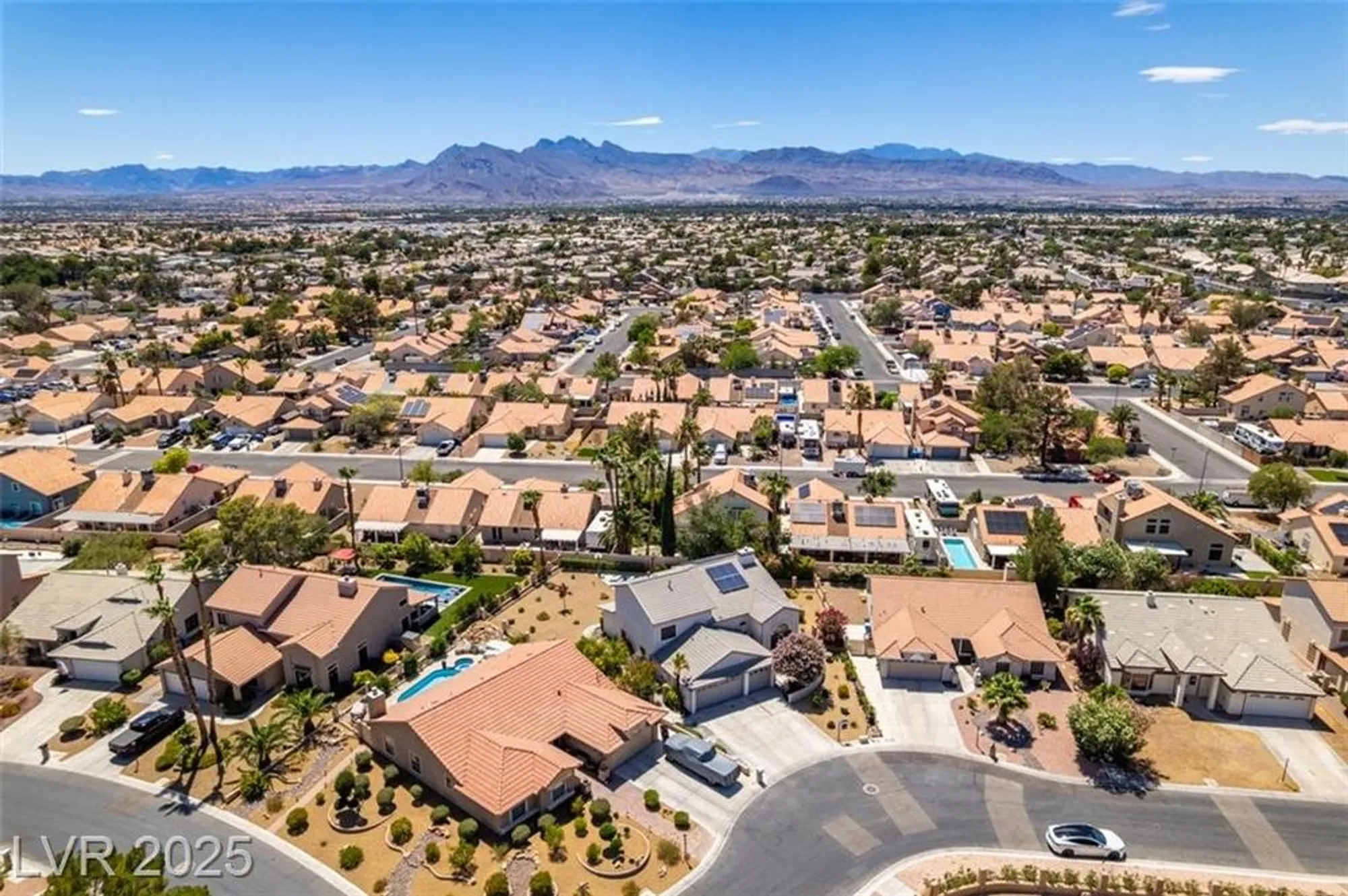 Property Slideshow image 53 of 74 | 5505 excelsior springs ln, Las Vegas, NV, 89130