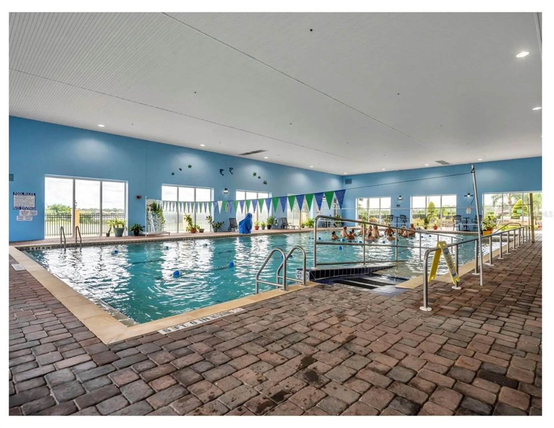 Property Slideshow image 38 of 51 | 4115 aberdeen ln, Lake Wales, FL, 33859