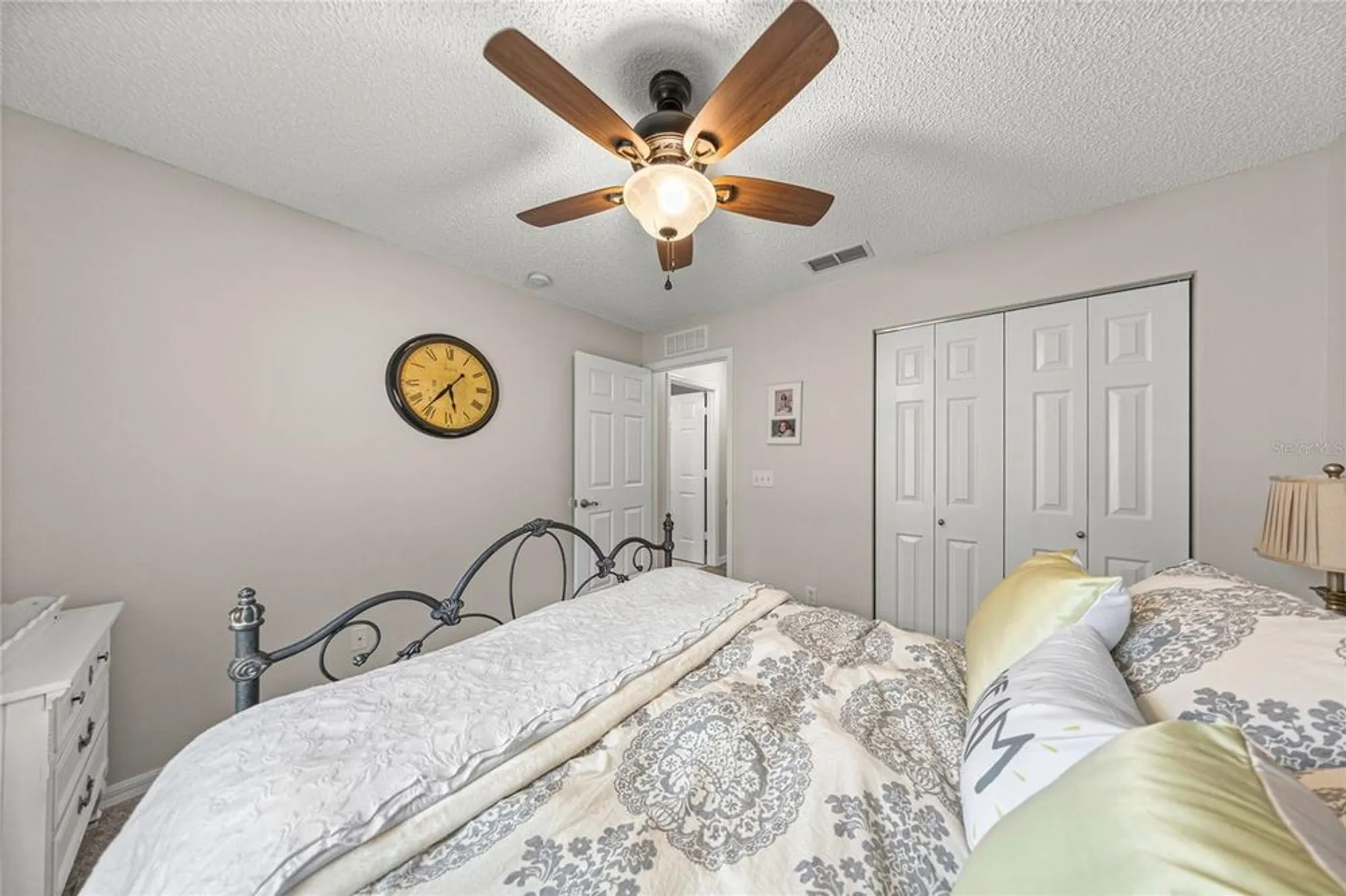 Property Slideshow image 23 of 27 | 9482 sw 93rd loop, Ocala, FL, 34481