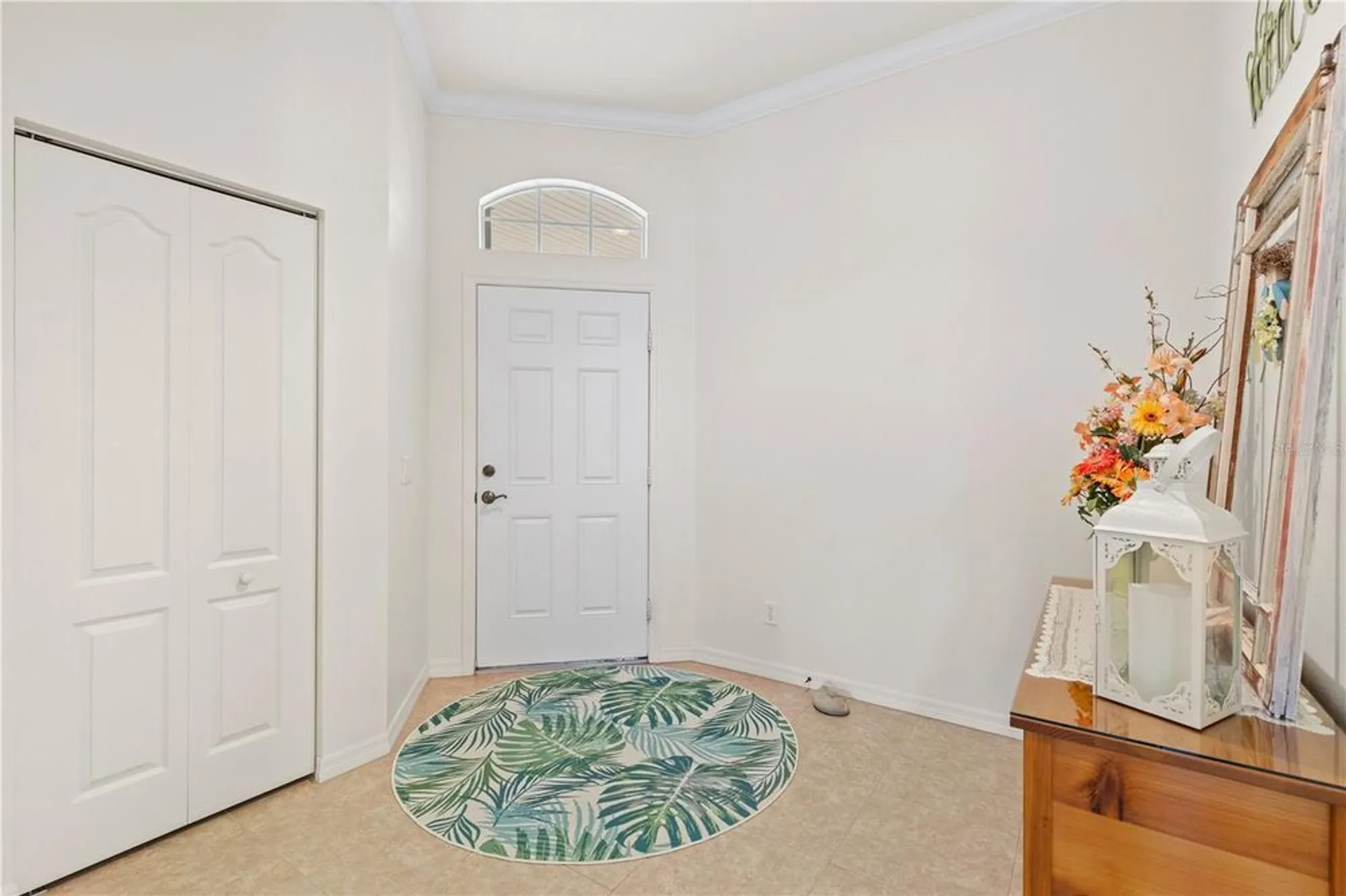 Property Slideshow image 5 of 58 | 1610 monarch dr # 1610, Venice, FL, 34293