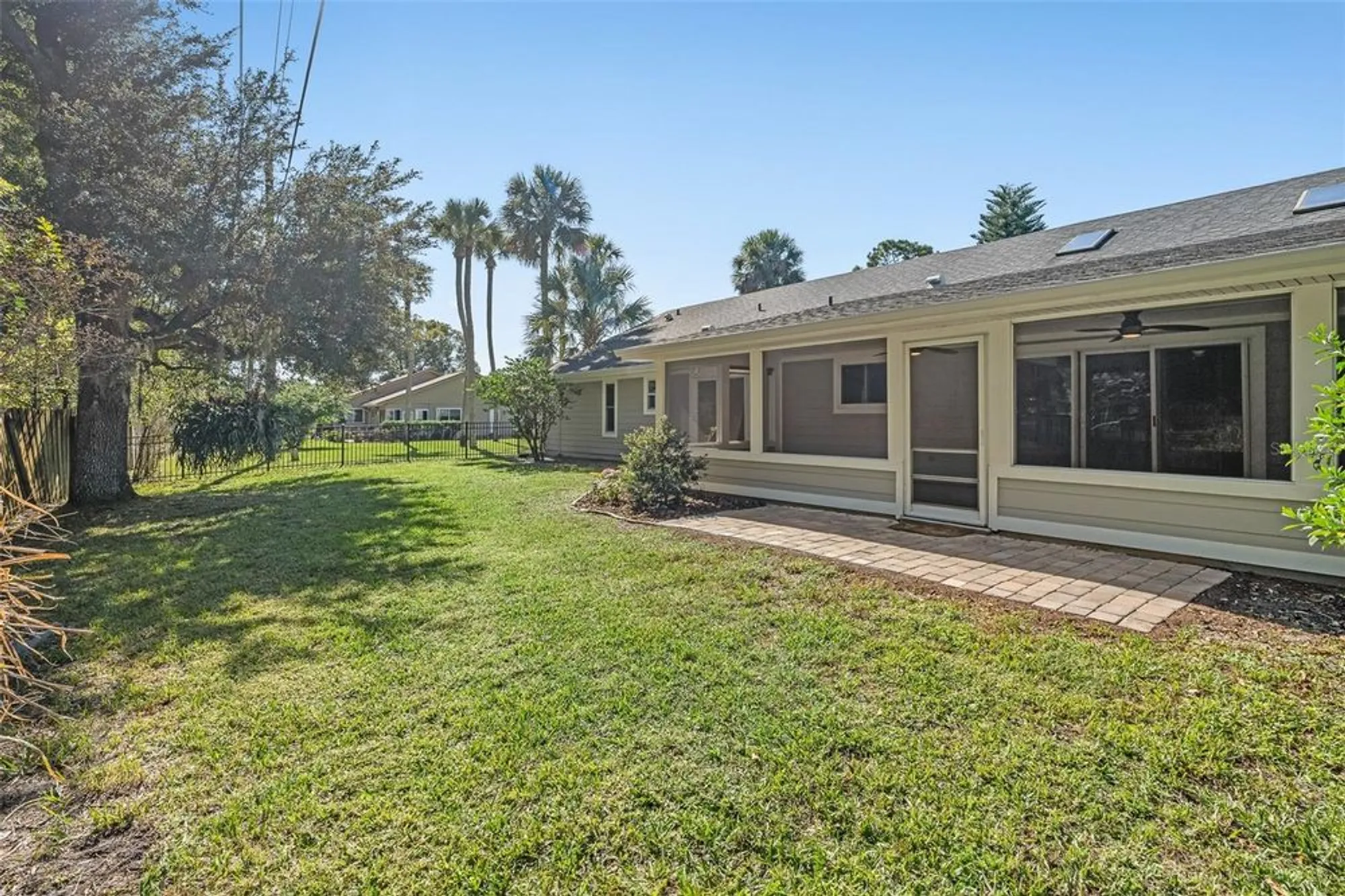 Property Slideshow image 43 of 48 | 521 pelican bay dr, Daytona Beach, FL, 32119