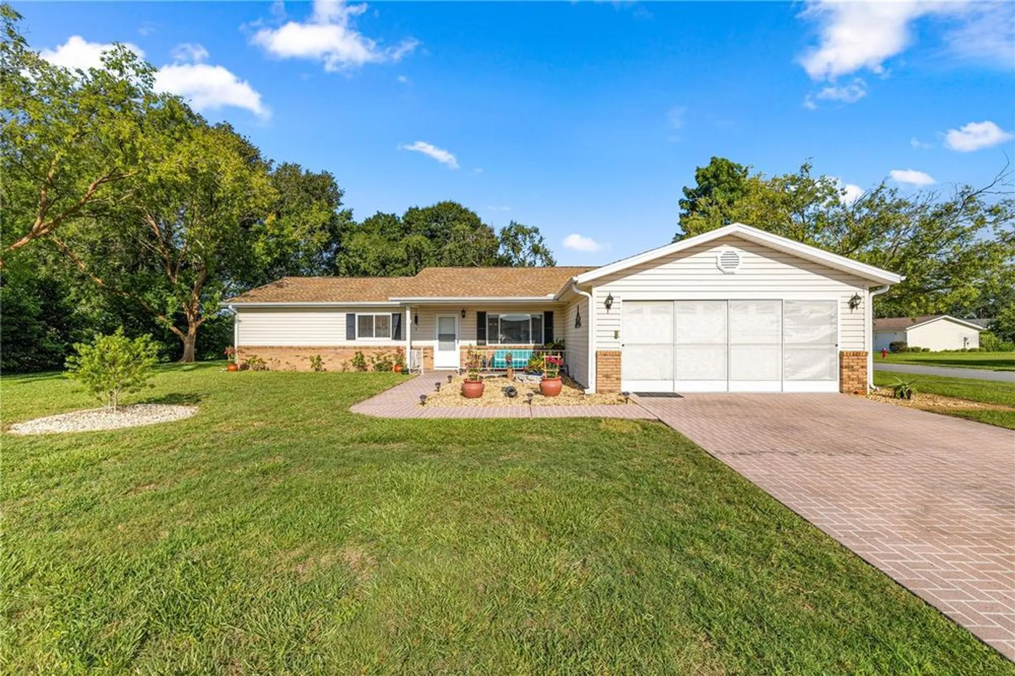 Property Slideshow image 1 of 42 | 17970 se 102nd ct, Summerfield, FL, 34491