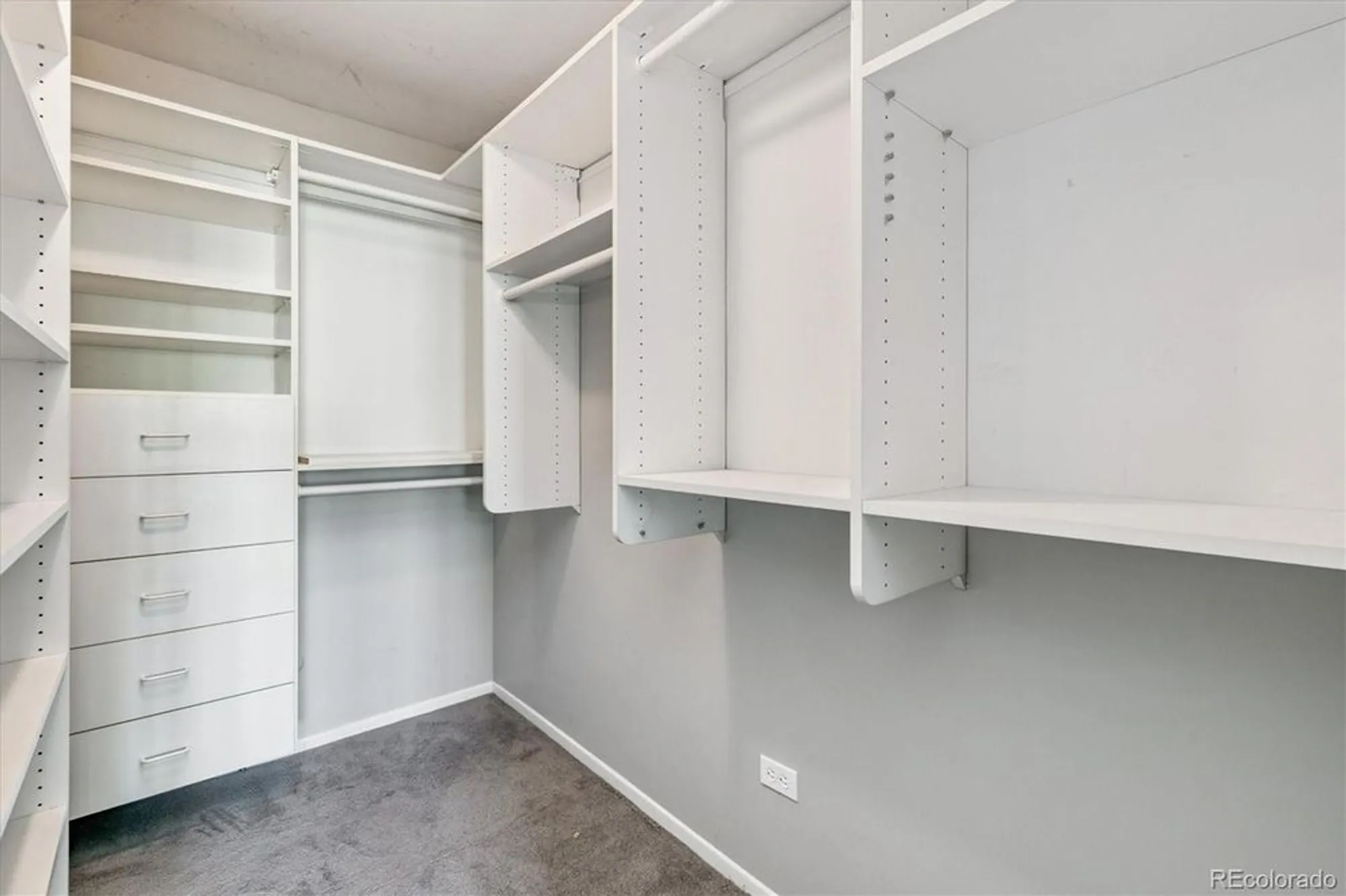 Property Slideshow image 13 of 34 | 595 s alton way apt 7b, Denver, CO, 80247
