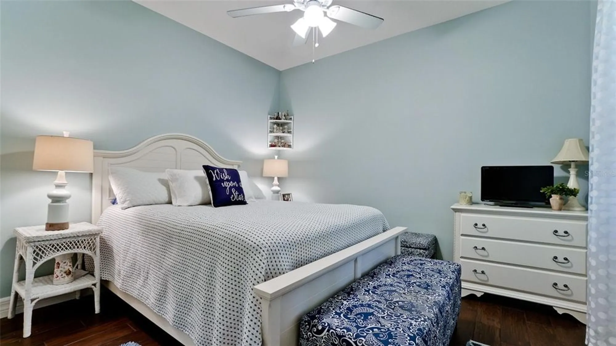 Property Slideshow image 22 of 29 | 1503 calle grand st, Bradenton, FL, 34209