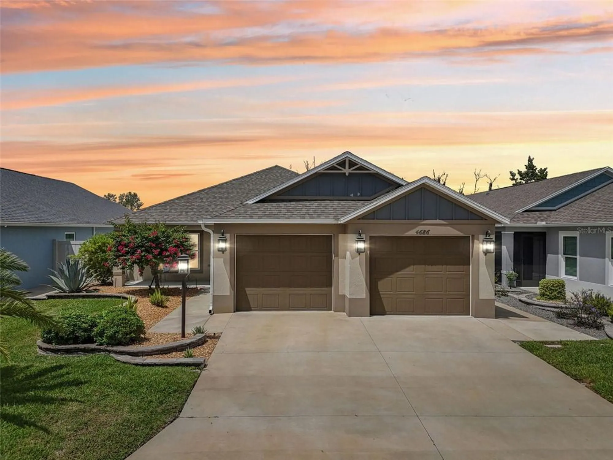 Property Slideshow image 1 of 48 | 4686 hiles pl, The Villages, FL, 32163