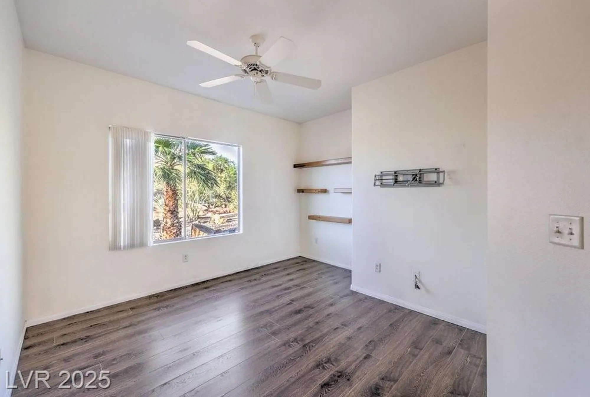 Property Slideshow image 6 of 64 | 1848 high mesa dr, Henderson, NV, 89012