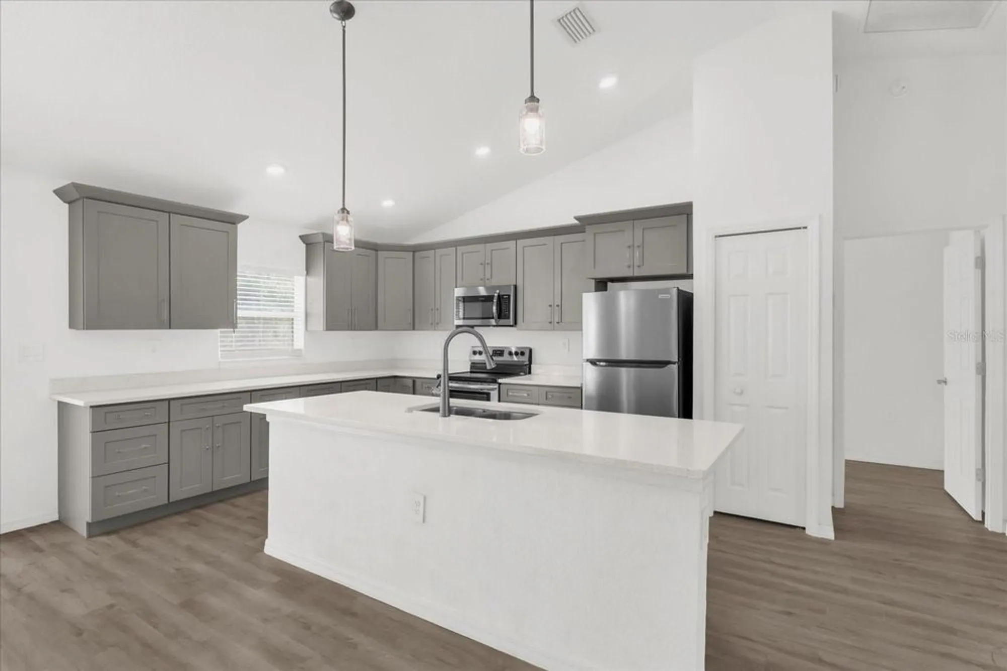 Property Slideshow image 6 of 17 | 14923 sw 66th avenue rd, Ocala, FL, 34473