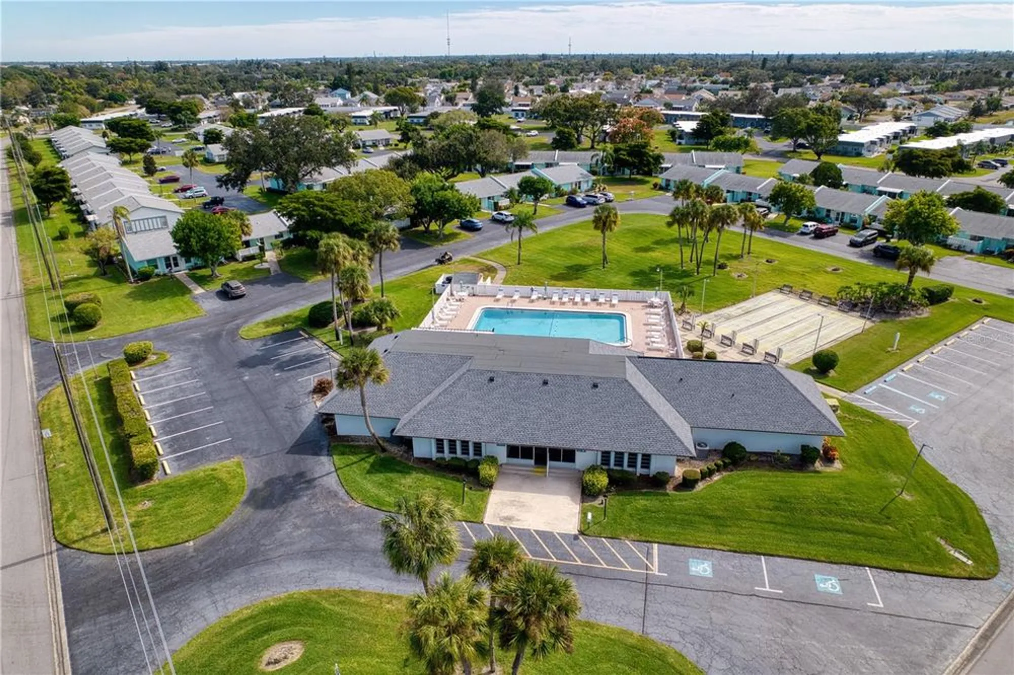 Property Slideshow image 18 of 21 | 3807 41st street ct, Bradenton, FL, 34205