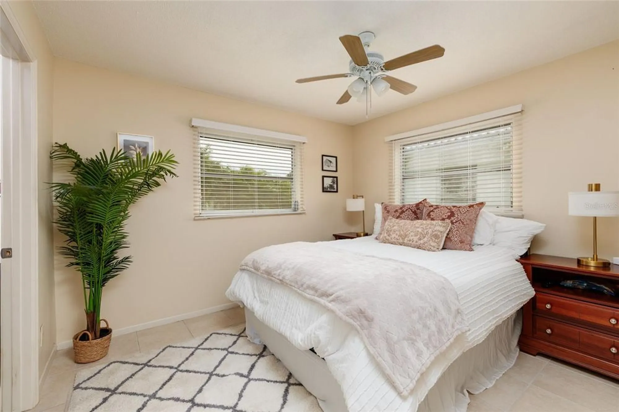 Property Slideshow image 12 of 34 | 9813 37th st, Pinellas Park, FL, 33782