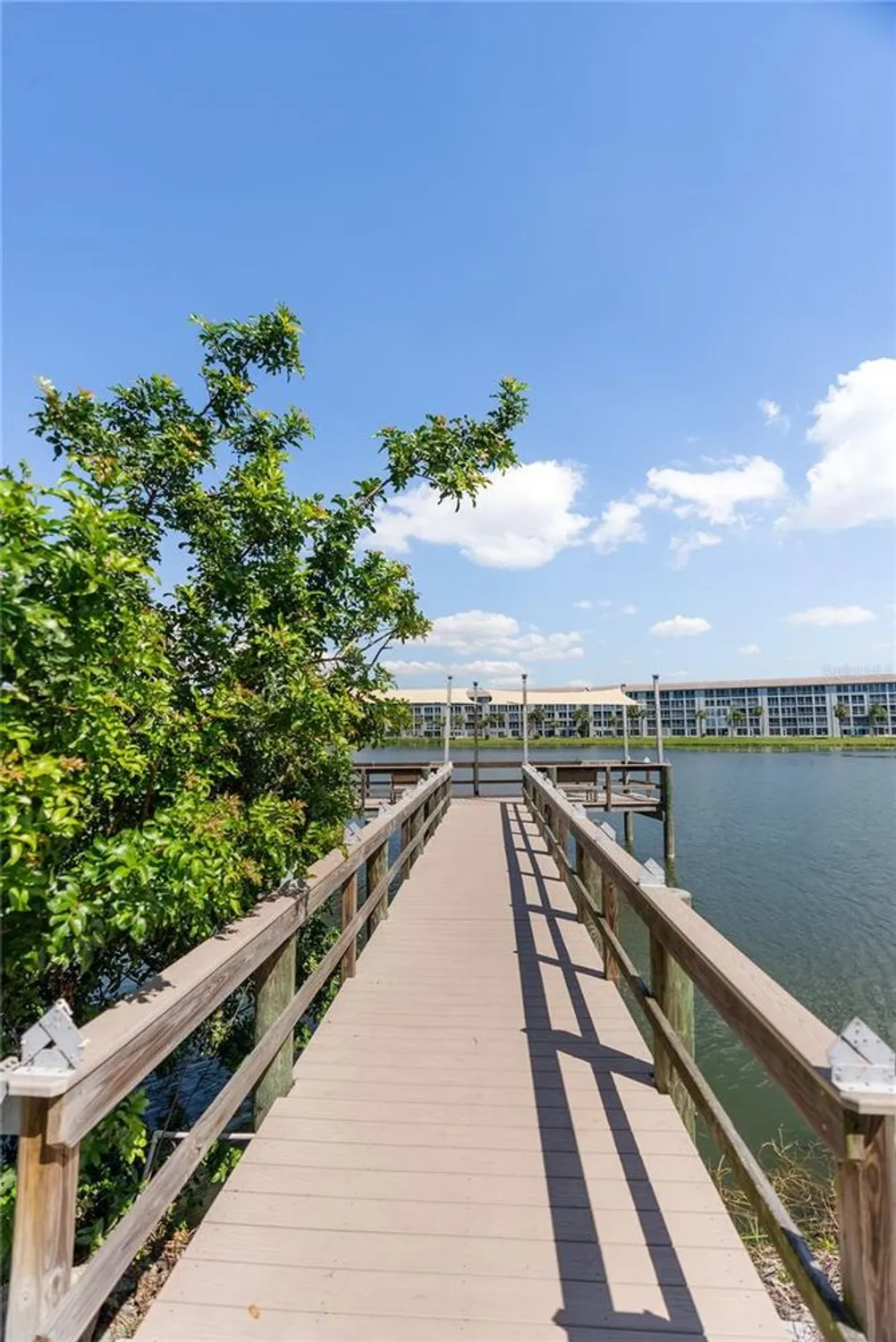 Property Slideshow image 44 of 49 | 3653 lake bayshore dr # j503, Bradenton, FL, 34205