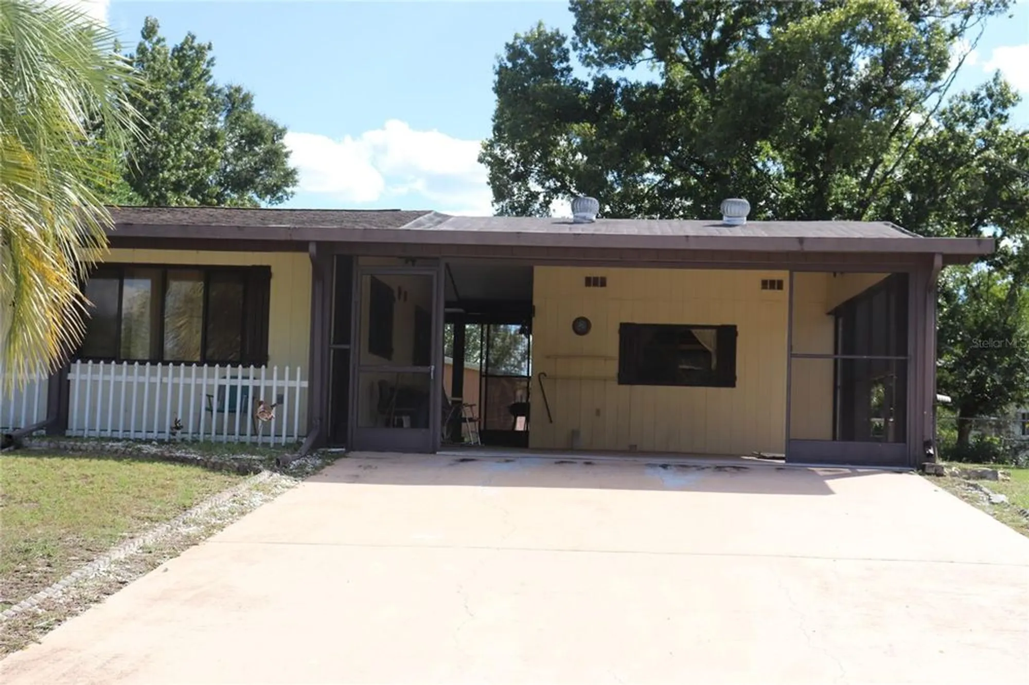 Property Slideshow image 6 of 24 | 9050 sw 101st pl, Ocala, FL, 34481