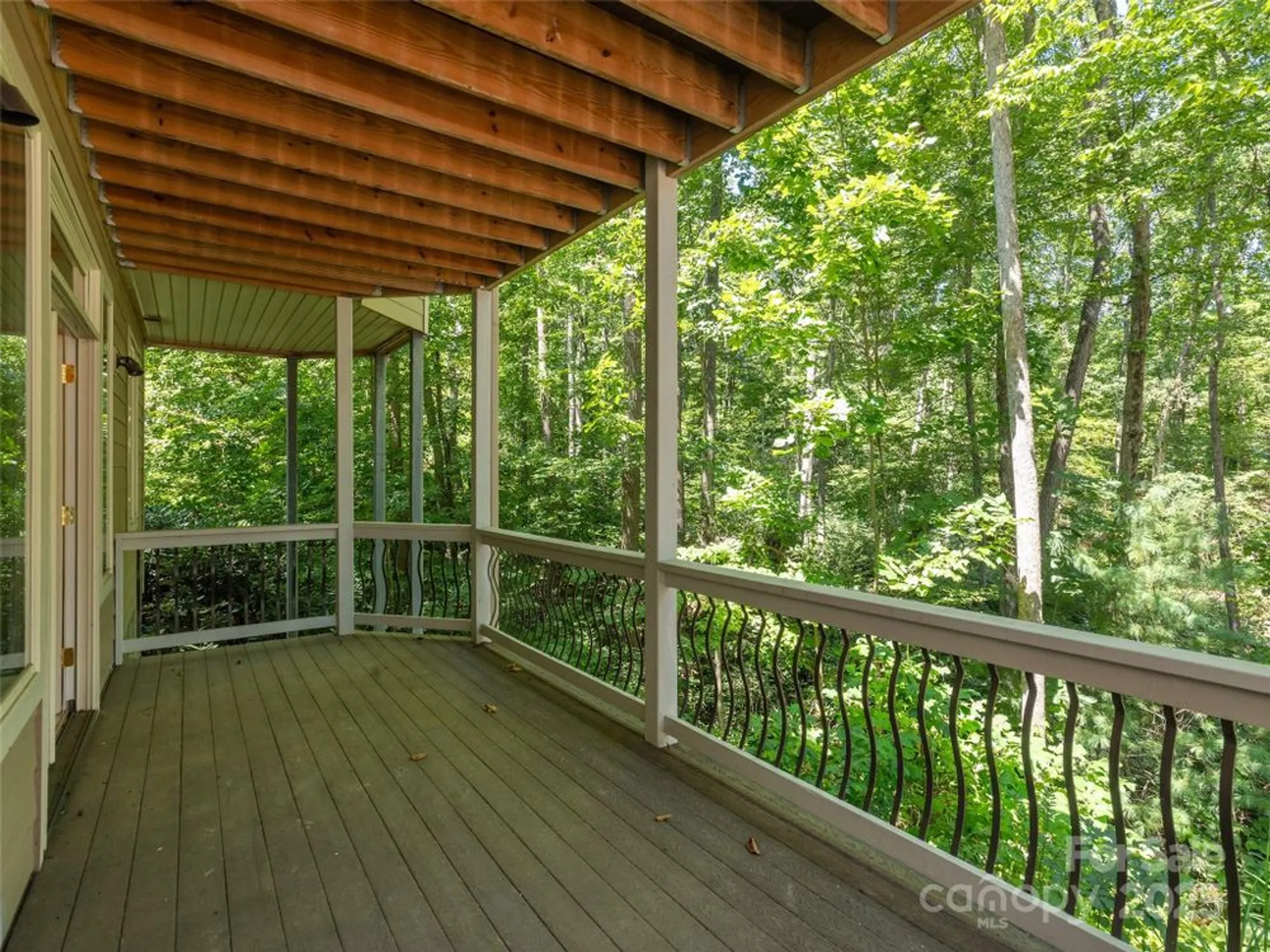 Property Slideshow image 35 of 44 | 17 high park ct, Hendersonville, NC, 28791