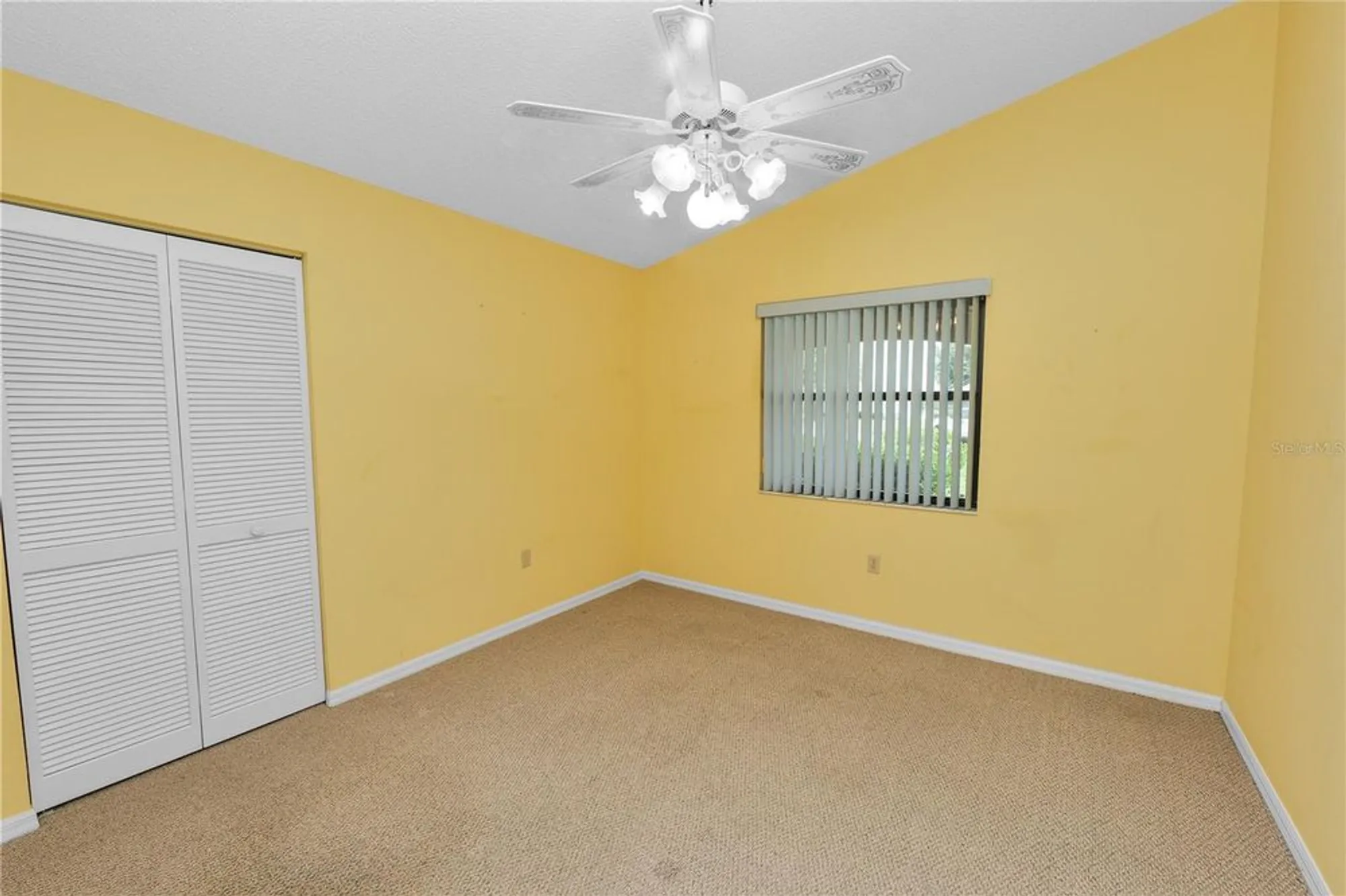 Property Slideshow image 22 of 34 | 1038 parakeet trl, Lakeland, FL, 33809