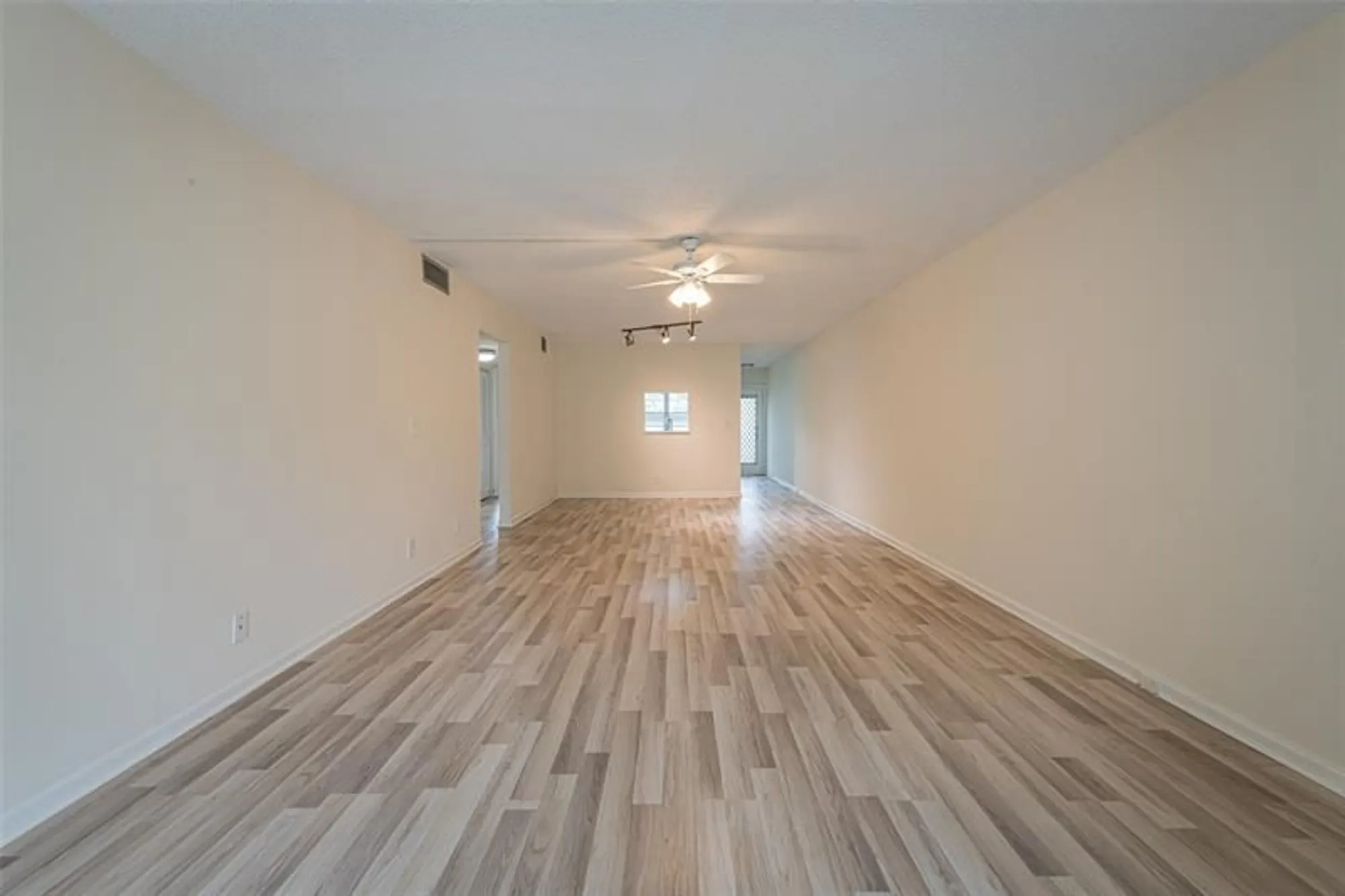 Property Slideshow image 13 of 30 | 3405 bimini ln d1, Coconut Creek, FL, 33066