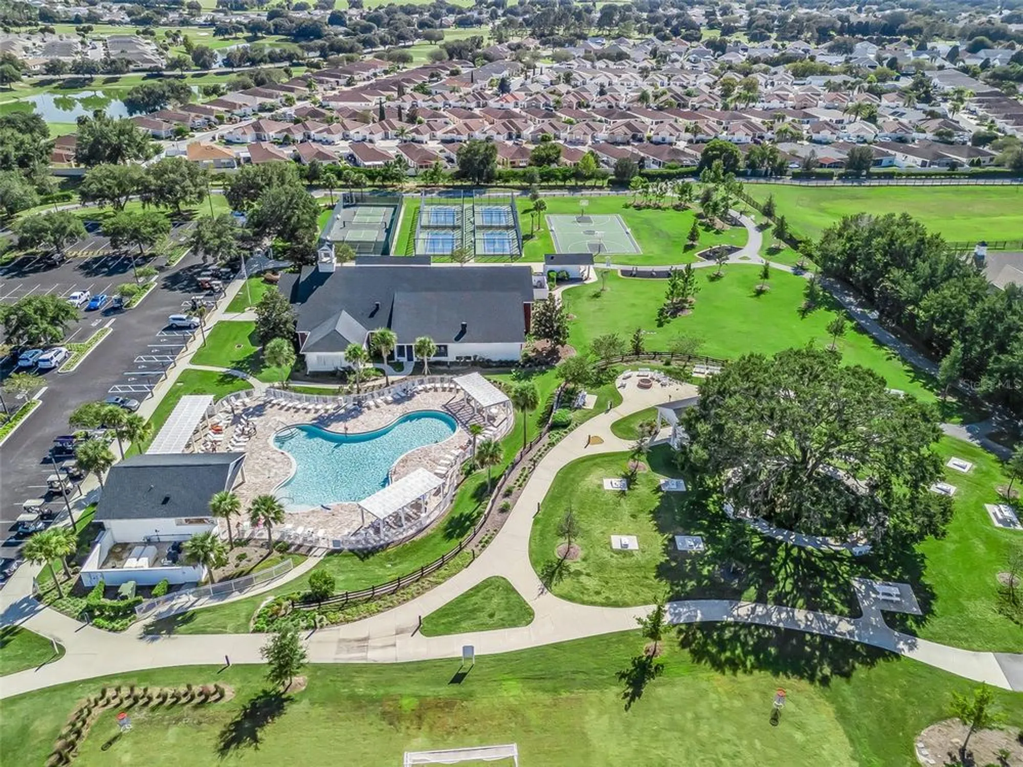 Property Slideshow image 42 of 53 | 7764 se 166th smallwood pl, The Villages, FL, 32162