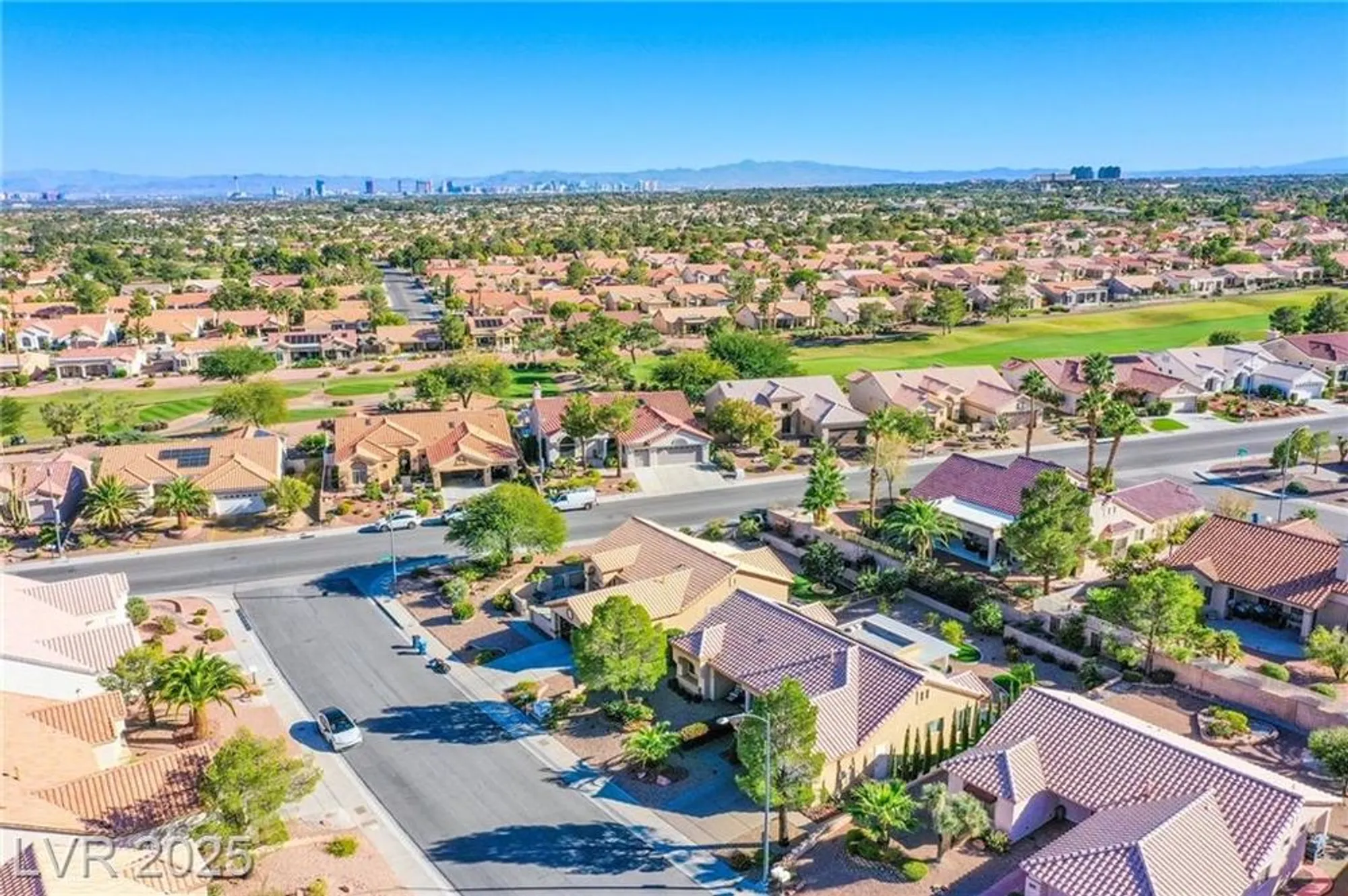 Property Slideshow image 33 of 56 | 9909 woodhouse dr, Las Vegas, NV, 89134